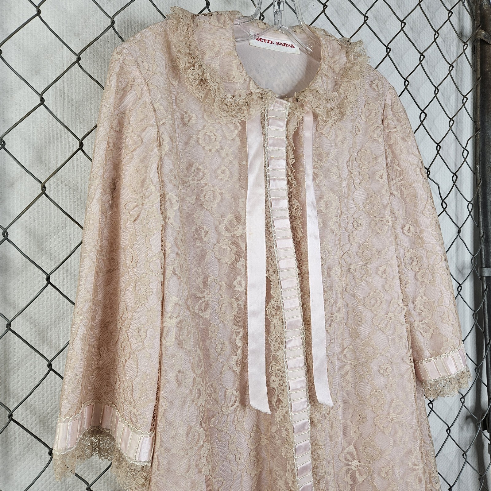 Vintage 60s Odette Barsa Blush Pink & Lace Robe Regency Dressing Gown Medium EUC