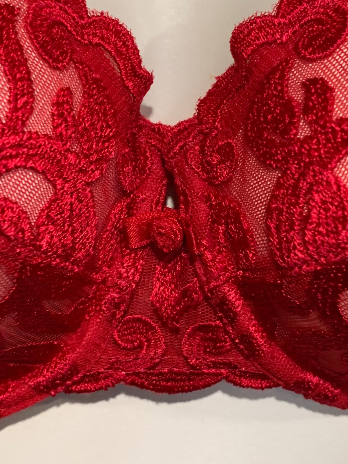VINTAGE WACOAL 85199 ~ RED ARABESQUE SEMI SHEER FULL FIGURE UNDERWIRE BRA 38C