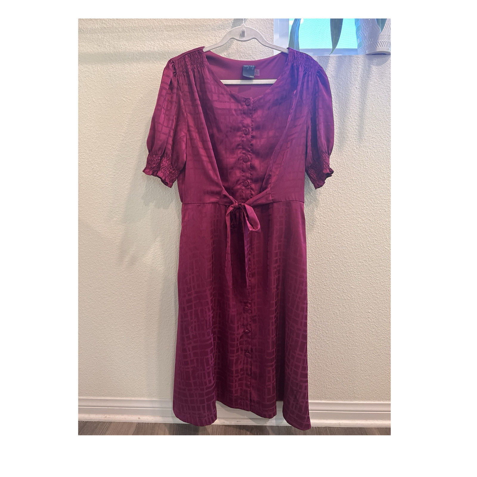 Vintage Purple Patterned Short Sleeve Dress Tie Waist Button Front Regular Size