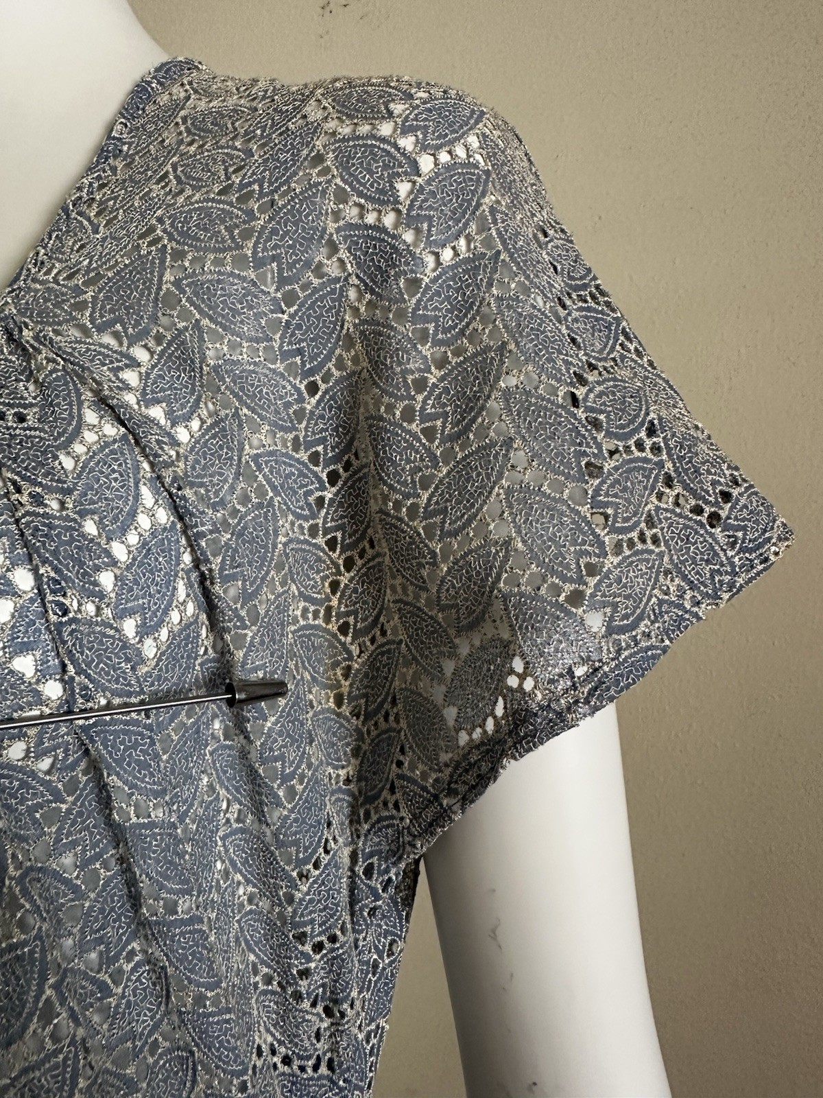 1940s Embroidered Rayon Crepe Cutwork Hostess Lounge Dress Blue Maxi L XL