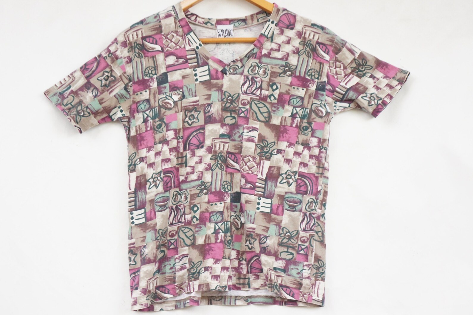 80s Women&rsquo;s Abstract Print T-shirt Top By Star Cody Retro Boho