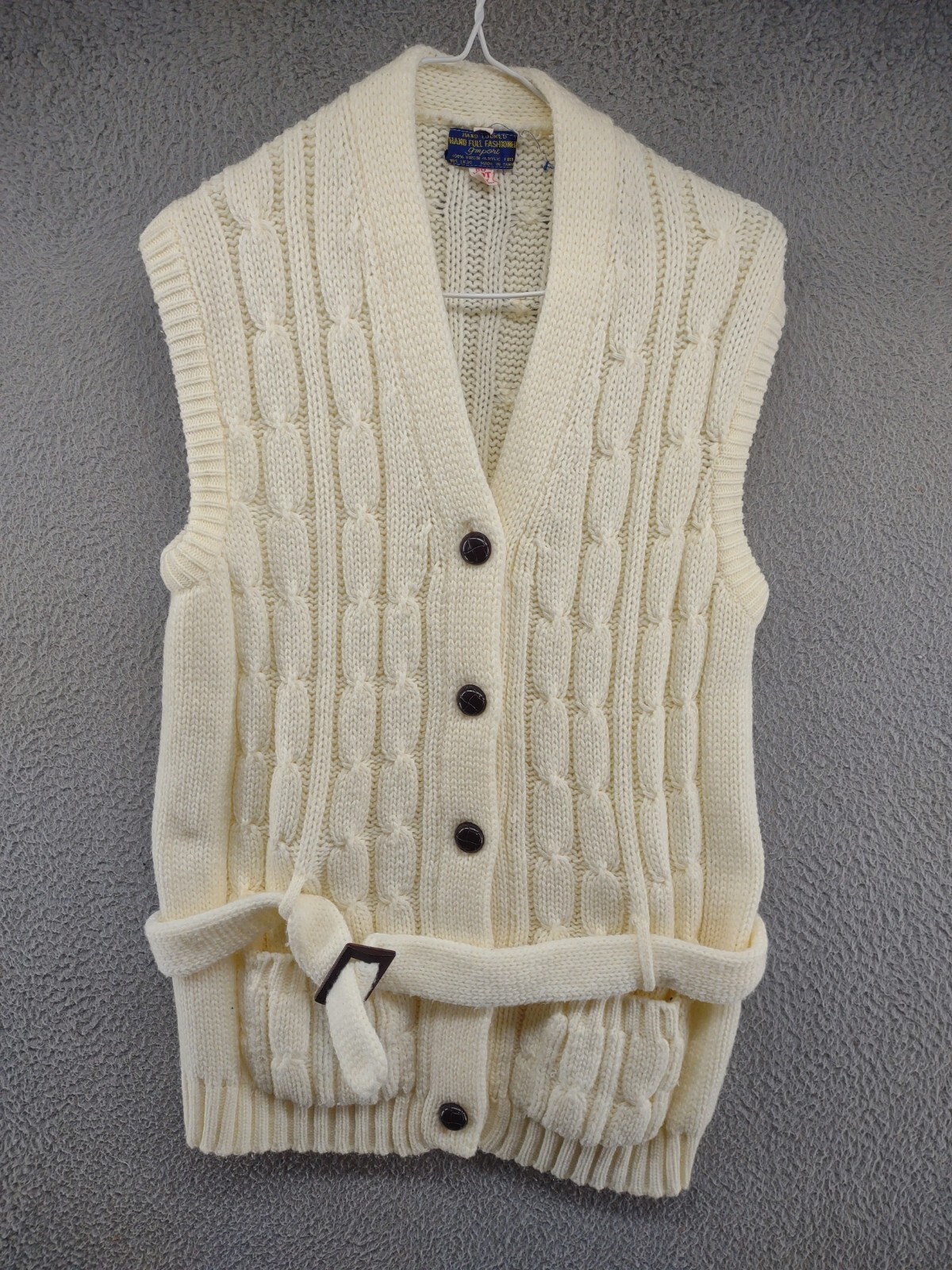 Vintage Hand Loomed Hand Full Fashioned Import Cable Knit Sleeveless Sweater L