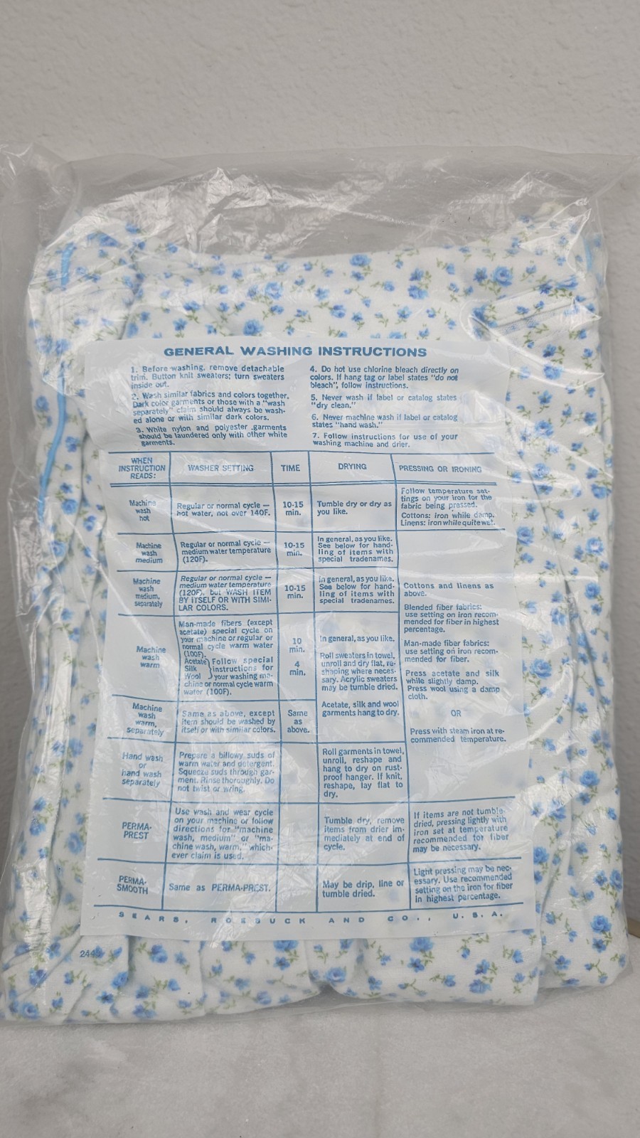 Vintage Sears Ruffle Collar Nightgown NEW Blue Floral Size XL 38-40