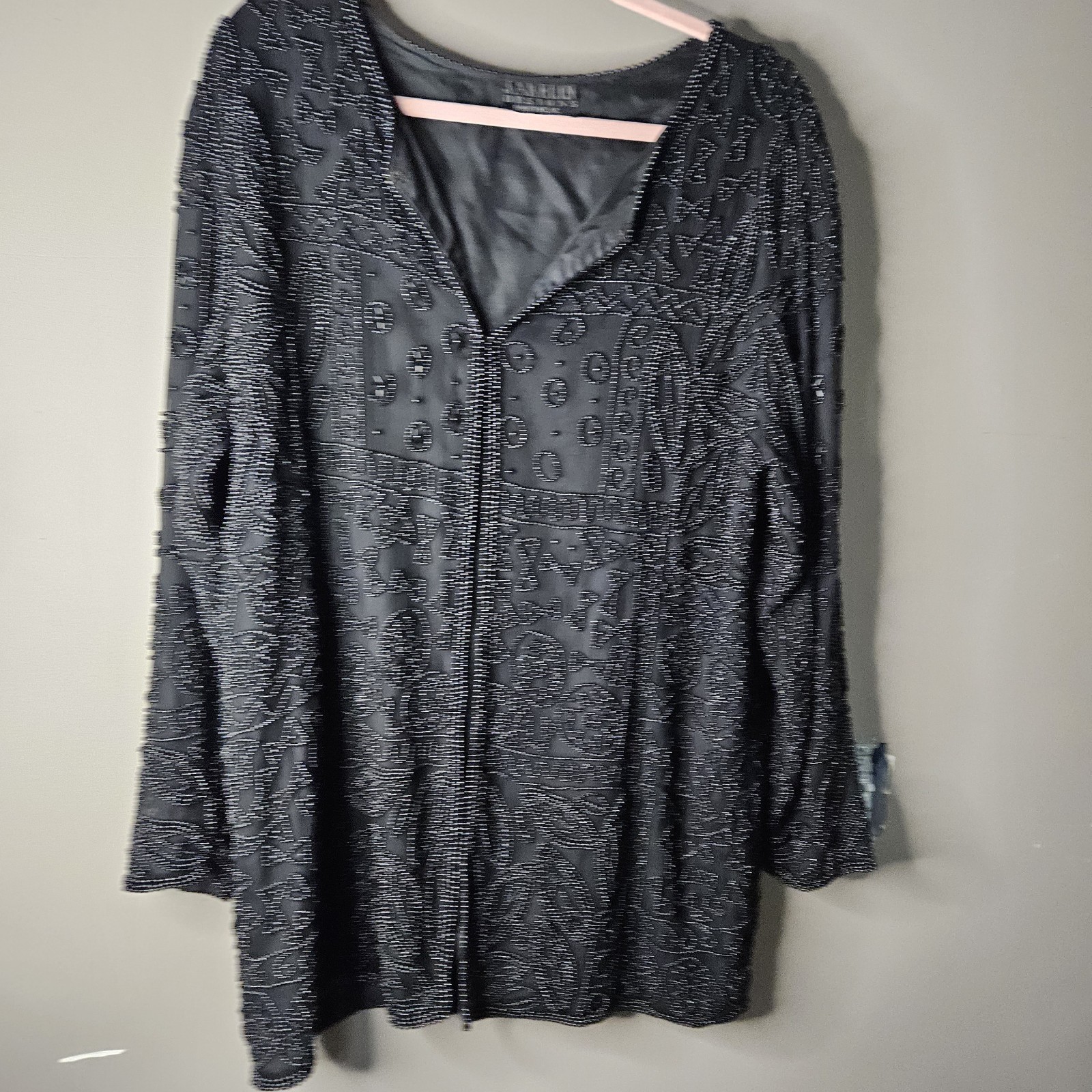 Jakelin Designs Women&rsquo;s Black Beaded Vintage Jacket Regular Size Classic Style