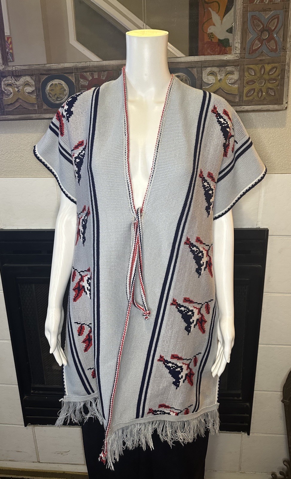 Vtg Bird Poncho Cardigan Gray Sweater Armpit To armpit 20.5” Length 35”
