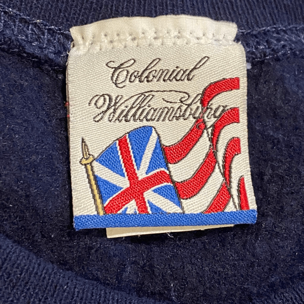 Vintage Colonial Williamsburg Navy Blue Christmas/Winter Sweatshirt Women’s L