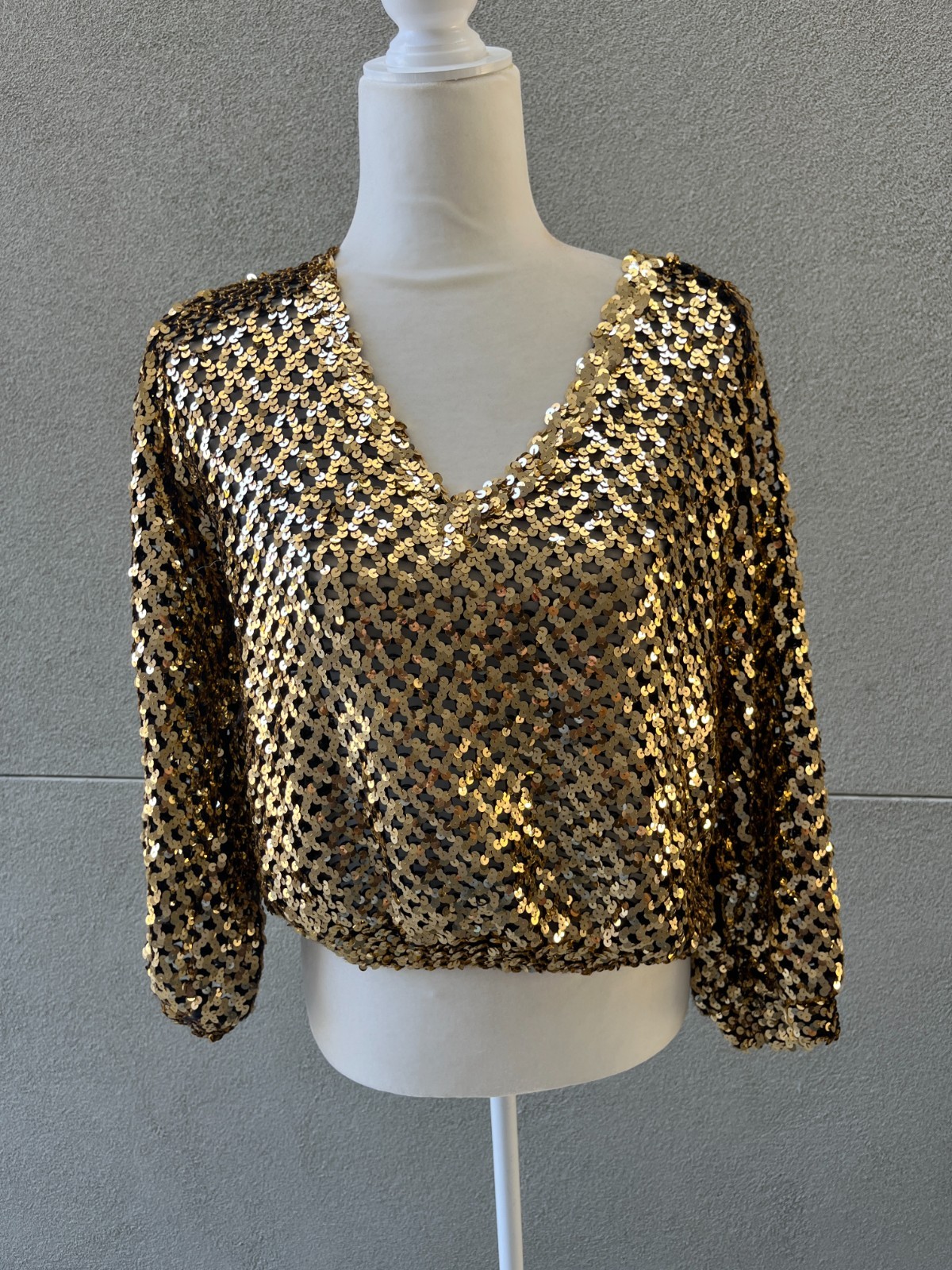 Vintage 1980s THREE FLAGS California Gold Sequin Blouse M Disco Top