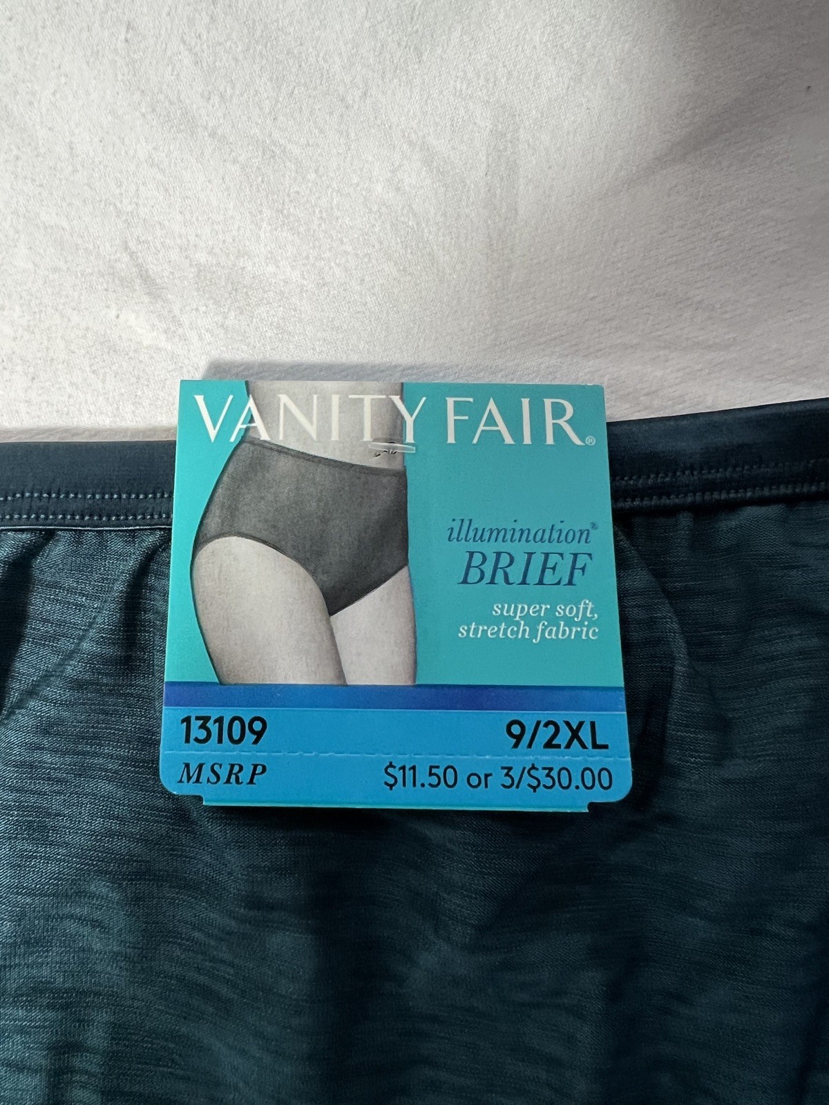 Soft & Silky Vanity Fair Illumination 9/2XL Granny Panty Brief in Svannhblus