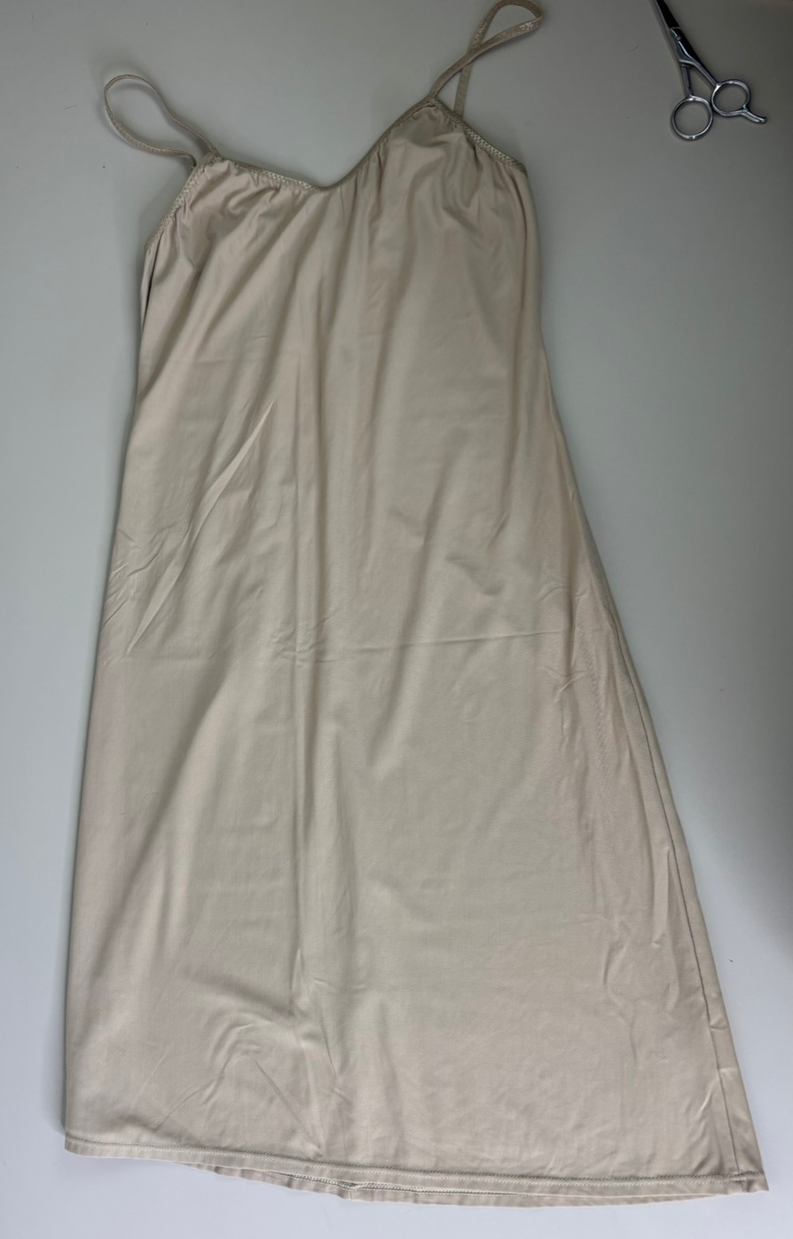 VTG Farr West Small Body Shaper Skirt Nude Girdle 27720 Nylon/Lycra USA EUC