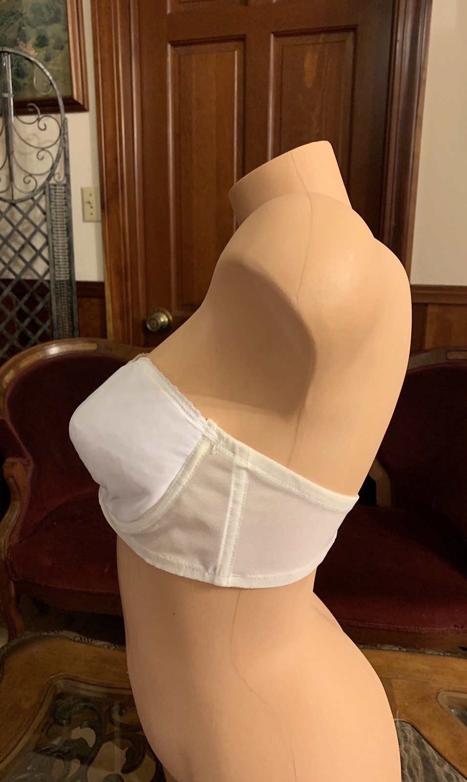 Vintage Strapless Bra White Underwire Seamless Nylon Lycra Spandex 1970s NEW 38B