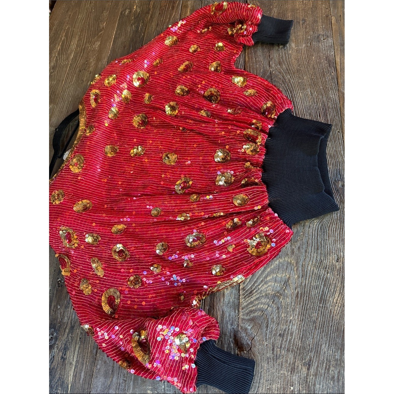 Anjumün 1980&rsquo;s vintage silk leopard sequin beaded embellished red top NWT Med