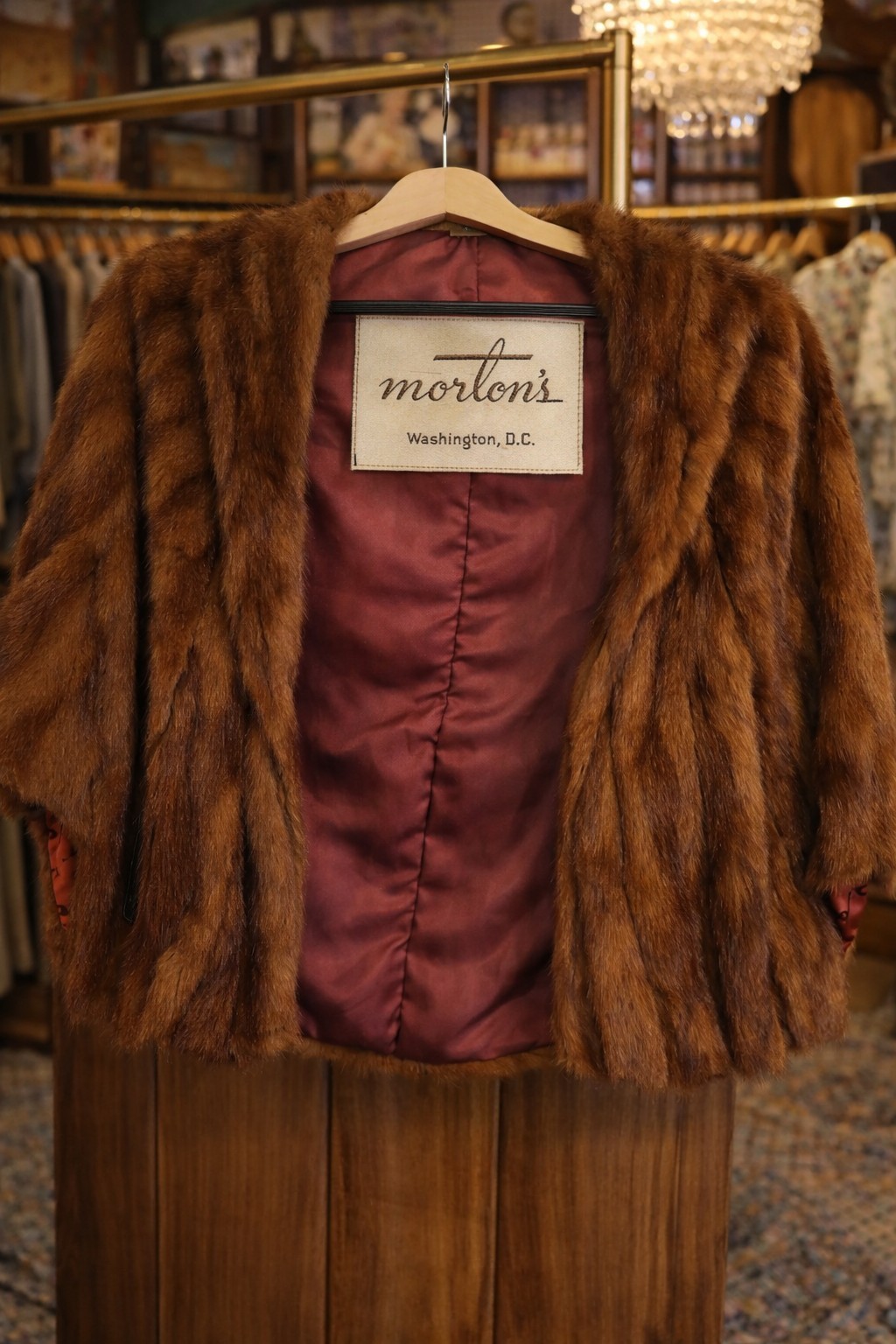 Vintage Morlen’s Mink Fur Stole Capelet Brown DC Shawl No Sleeves