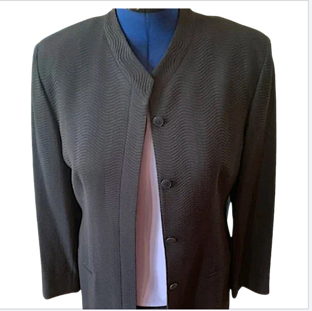Emanuel Ungaro Vintage Black Suit Mandarin Collar / Pencil Skirt Size 10 ($775)
