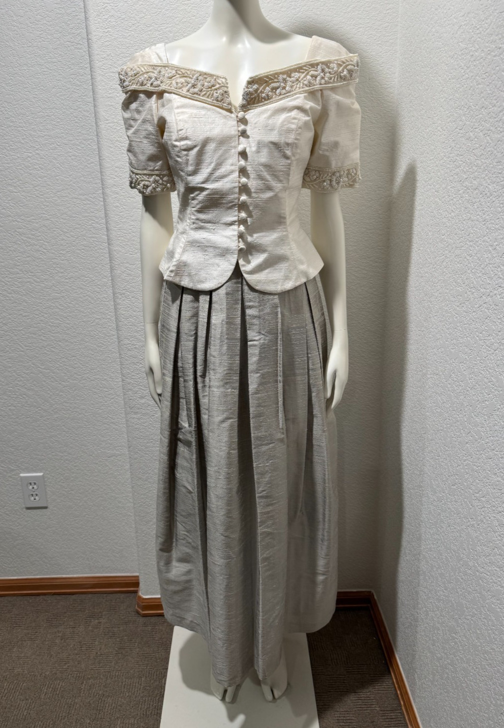 Vintage Romantic Beaded Ivory Blouse Skirt Set Watters Watters Bridal Top Sz 2/4