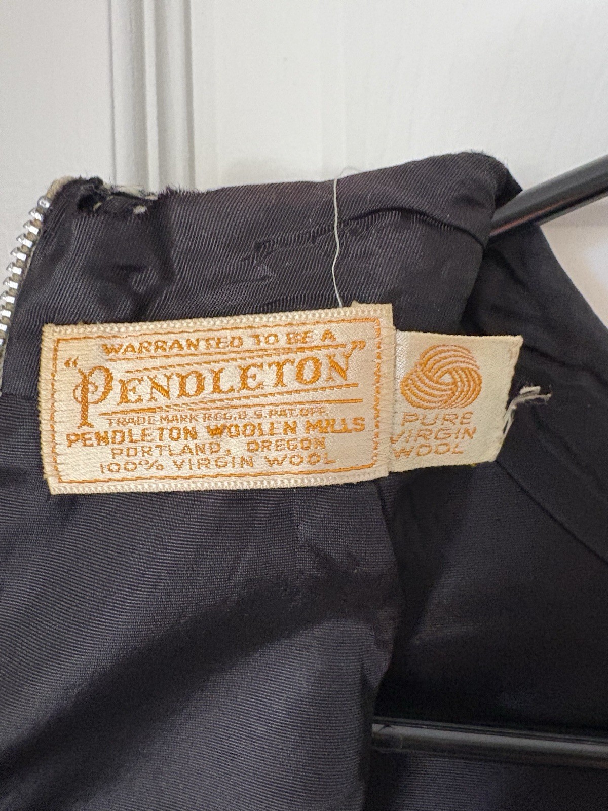 Pendleton | Vintage pure wool 2 pc skirt vest set Herringbone. Side 12. Classic