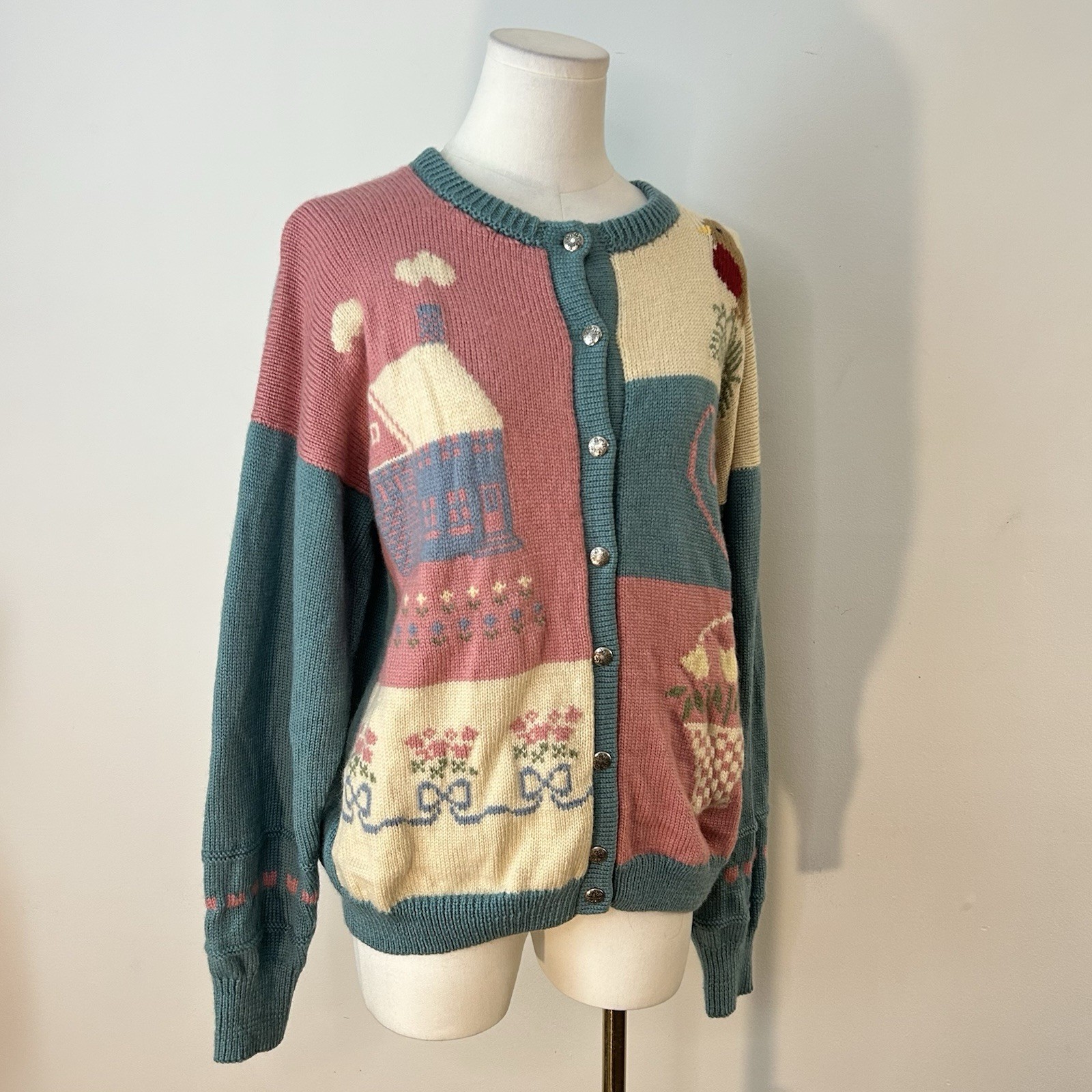 80s 90s Hand Knit Wool Sweater Cottagecore Grandma Coquette 40 Inch Bust