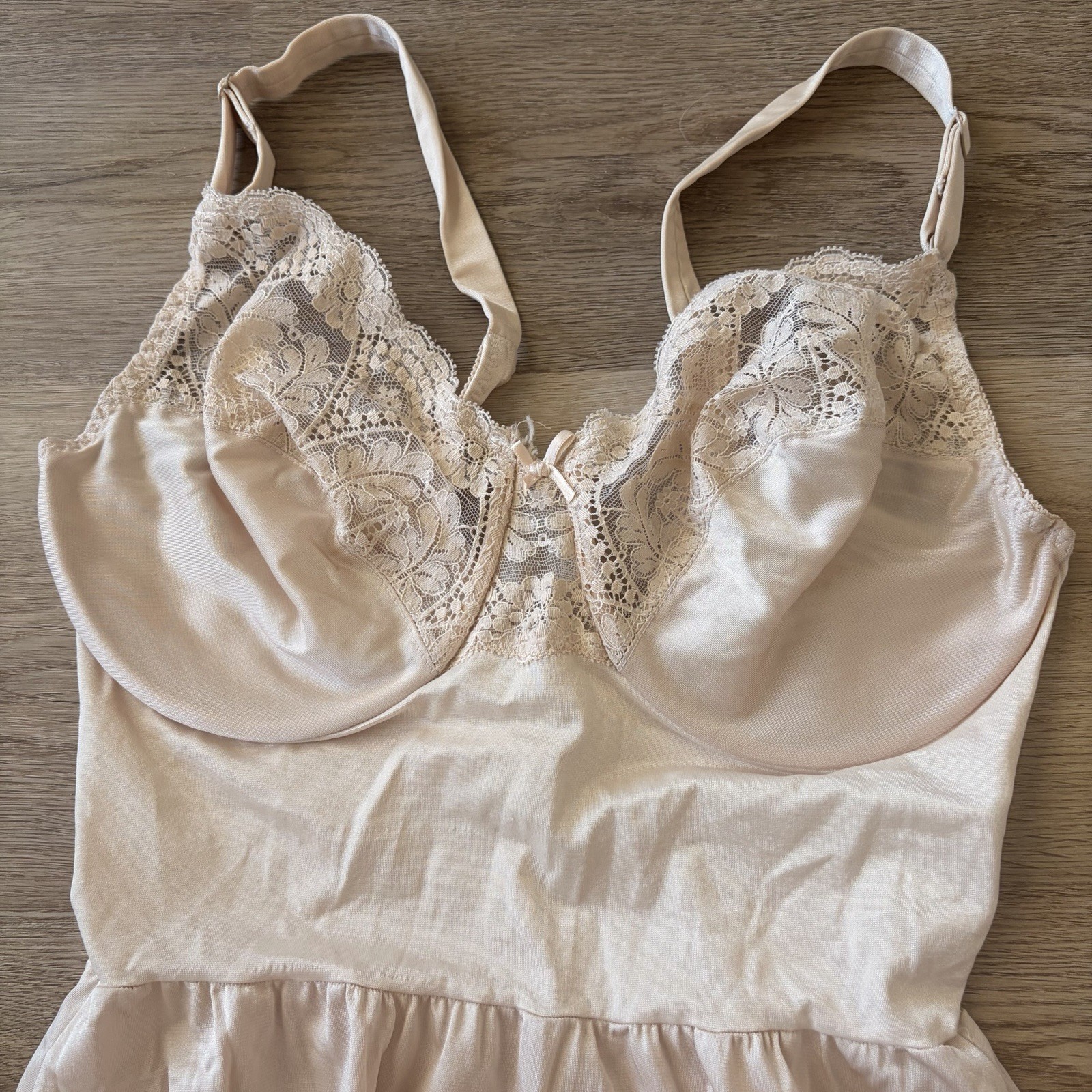Vintage Vassarette Full Slip With Underwire Bra Nightgown Size 36 D Lace Cream