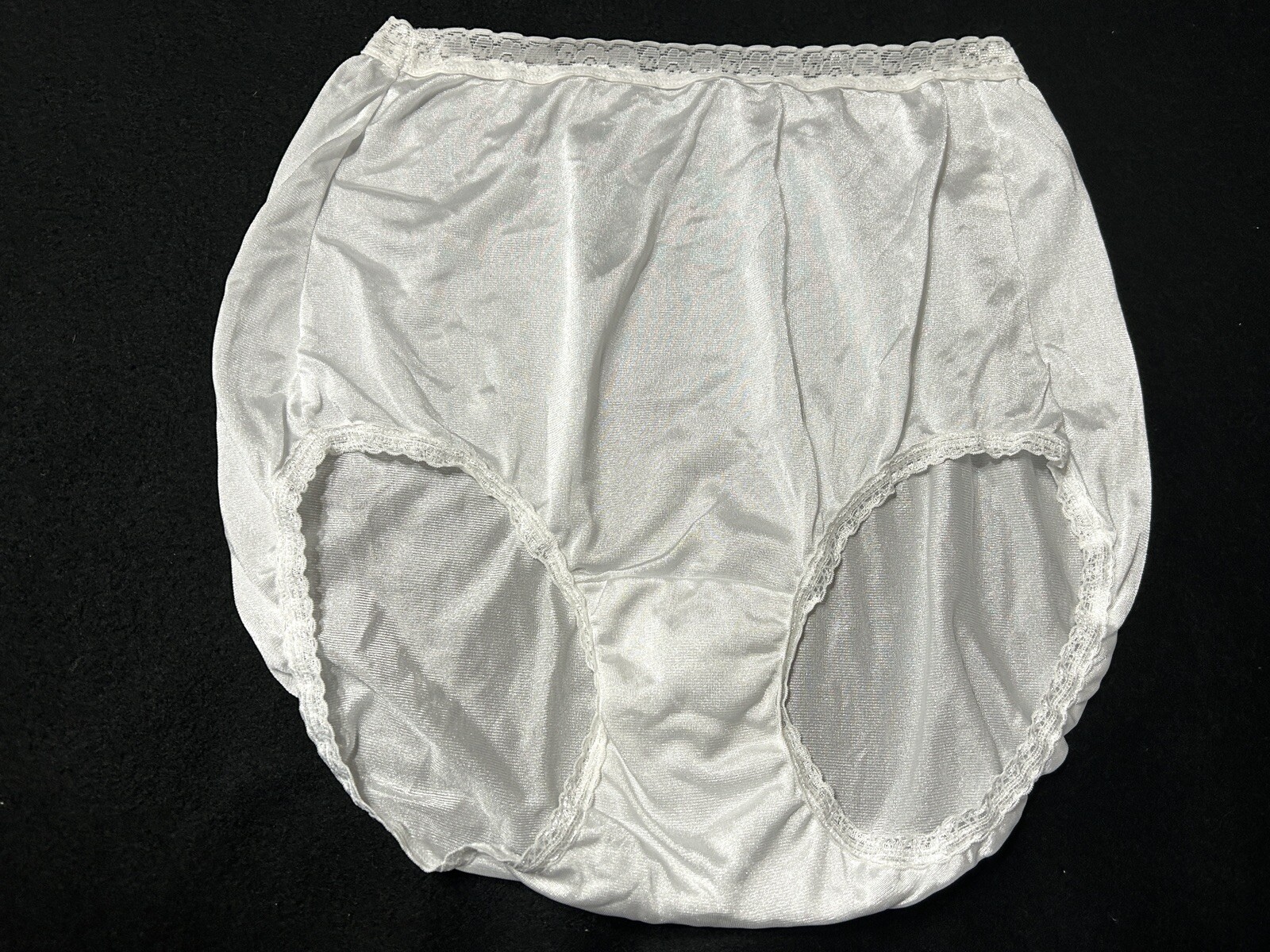 Vtg HANES 100% Nylon Satin Lace Band 6/M White Sissy Panties #301