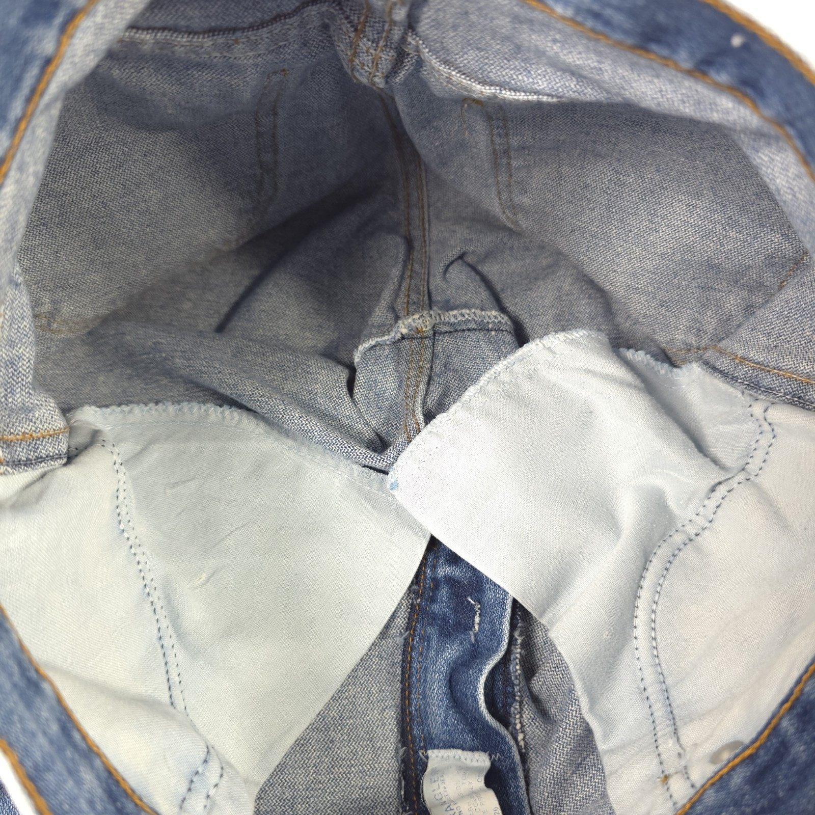 VINTAGE WRANGLER WOMEN&rsquo;S JEANS SIZE 10 AVERAGE MEASUREMENTS 27×32 *100% COTTON*