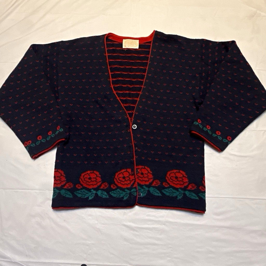 Pendleton 100% Virgin Wool Knit Cardigan Sweater Navy Red Green Floral S