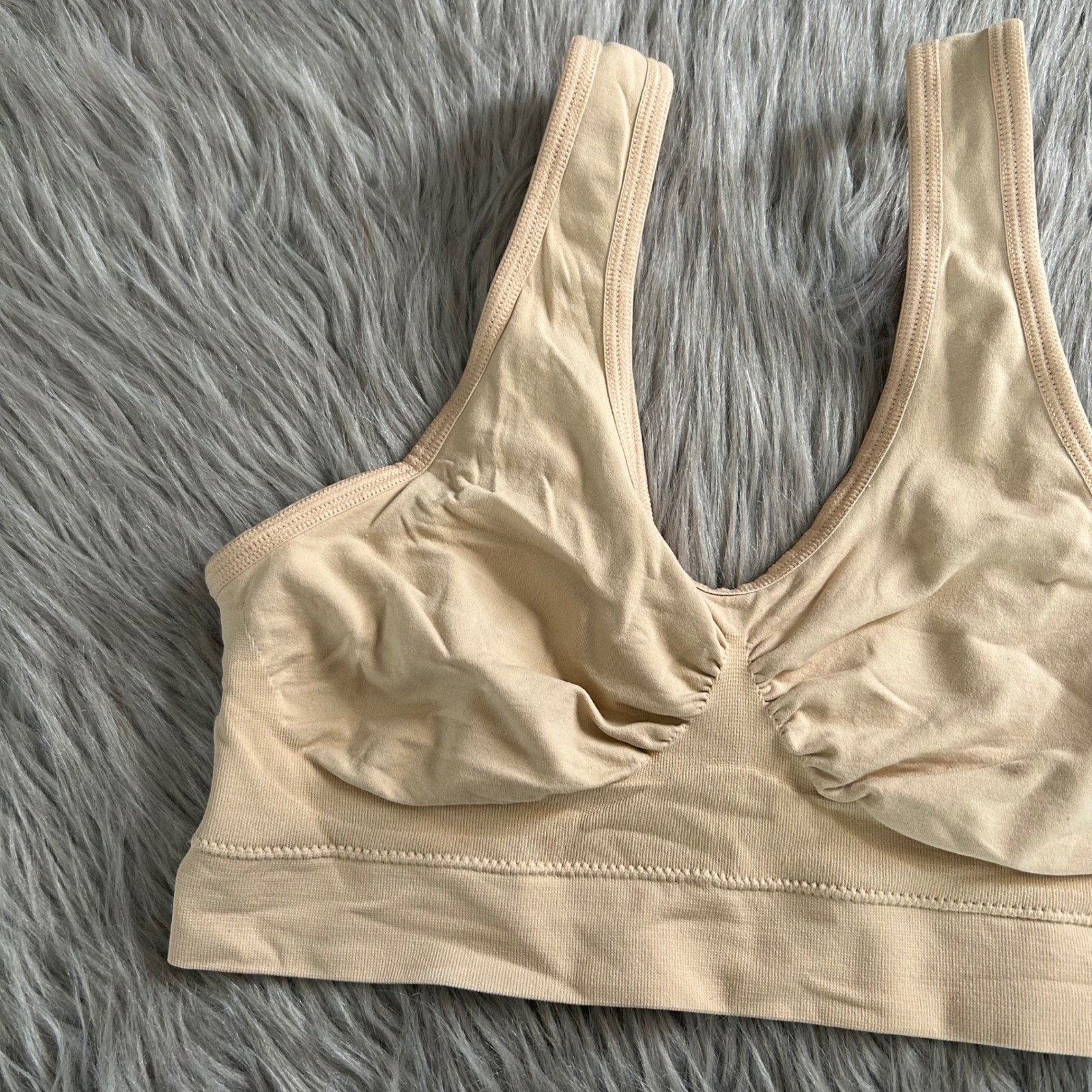 The Vermont Country Store Wireless Bra Womens Size XL Beige Stretchy Wirefree