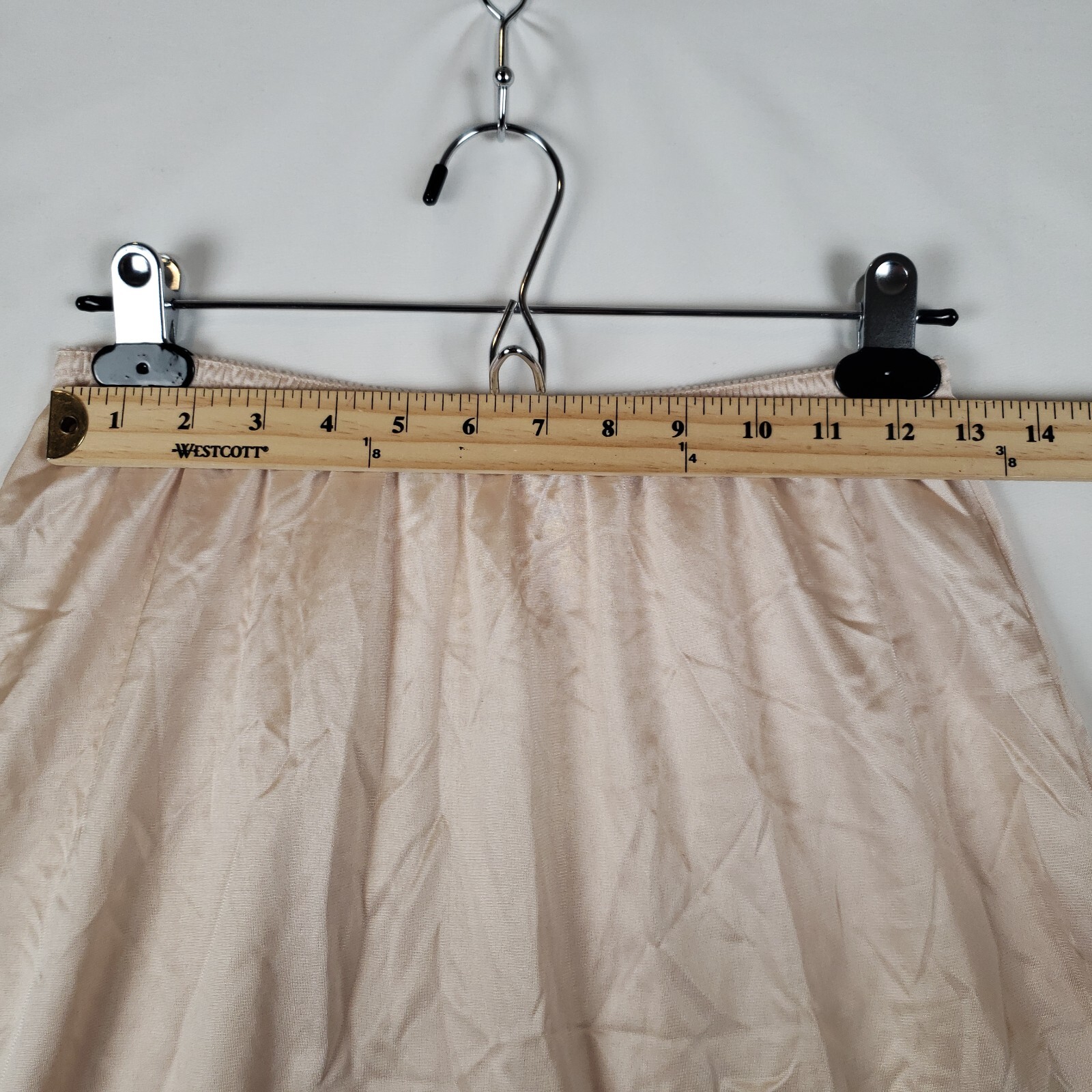 Vintage Warners Nylon Half Slip Large 17 in Lace Trim Beige