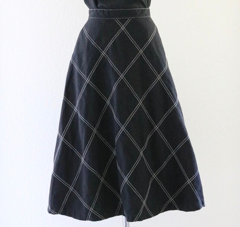 Vintage 40’ 50’s White Stag Black + White Original Sailcloth Skirt 23.5&Prime; Waist