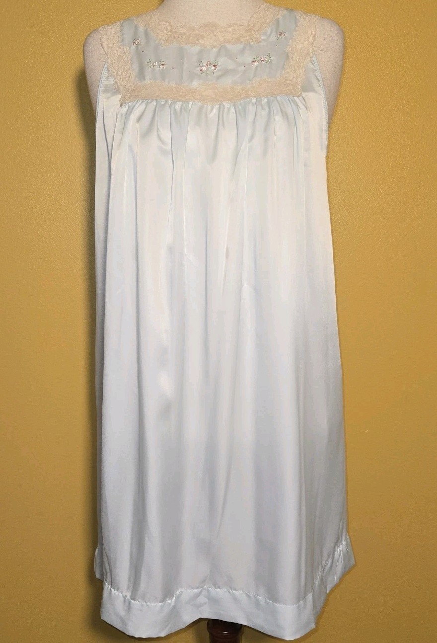 Vintage Barbizon Laurel Nightgown Small Blue Lace Trim Floral Satin De Lys Nylon