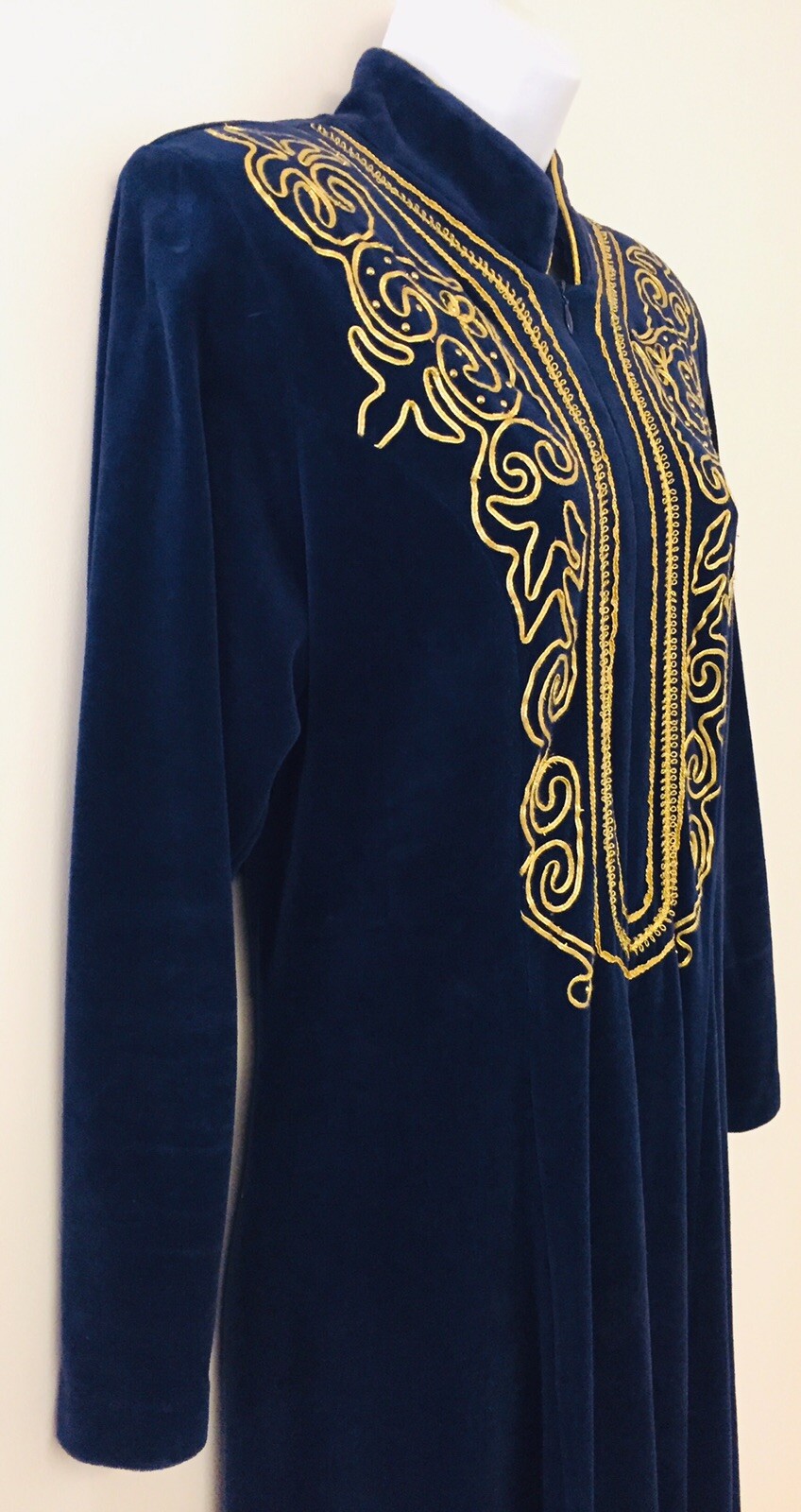 david brown California Dark Blue Velour Hostess Dress House Robe 1970s Small USA