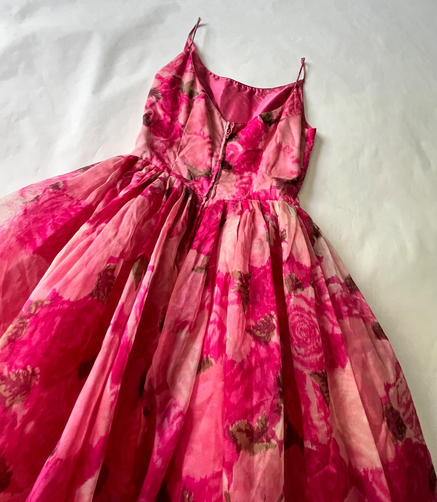 VTG 50&rsquo;s Saks Fifth Avenue Pink Floral Bubble Hem Dress SZ XS/S 24 inch Waist