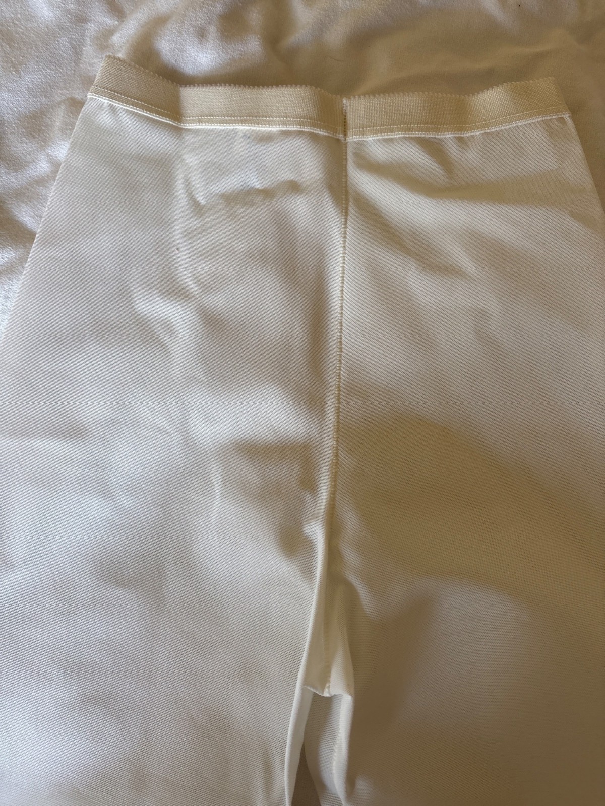 Vintage Ivory Nylon & Lycra Spanx Style Girdle Large With Floral Accent Size L