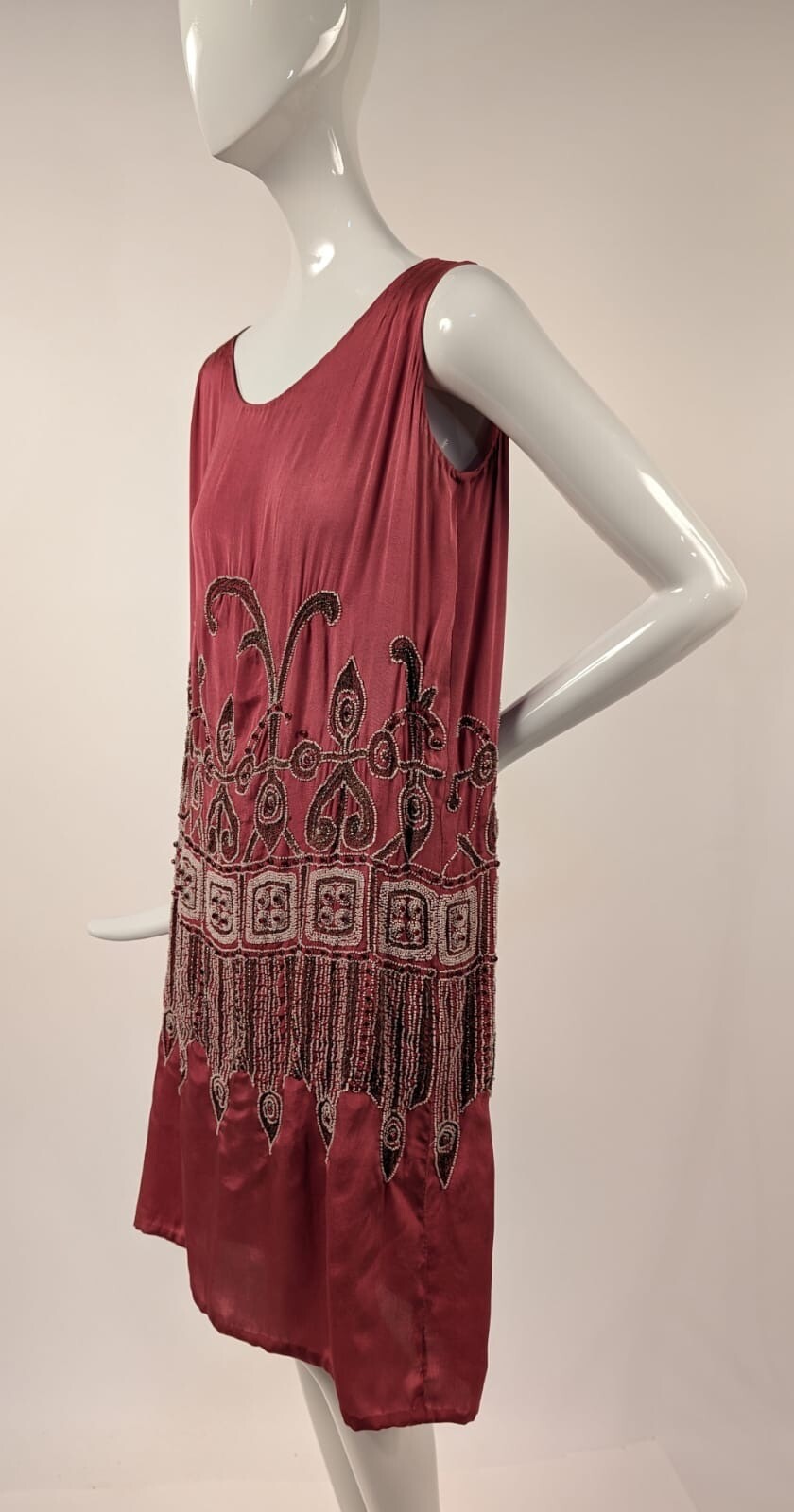 FLAPPER ROARING 1920’S PINK SILK DRESS W RICH BEAD DETAIL