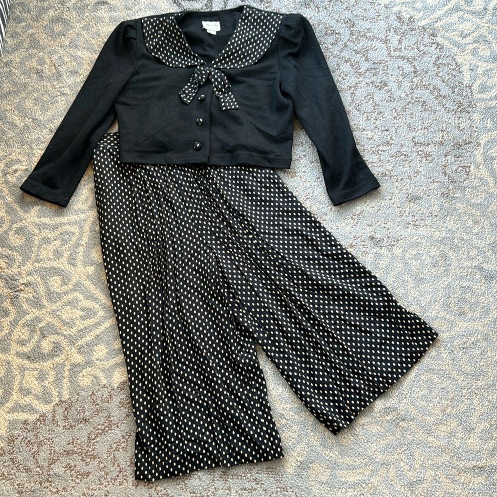 Vintage Jeffrey & Dara by Linda Hutley Two Piece Polka Dot Sweater & Pants 11/12