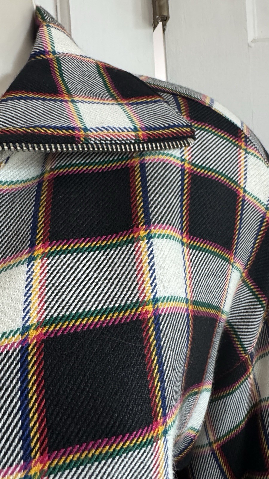 Vintage Emanuel Ungaro Plaid Jacket Y2K Preppy Blazer Size 4/38 Black Multi Zip
