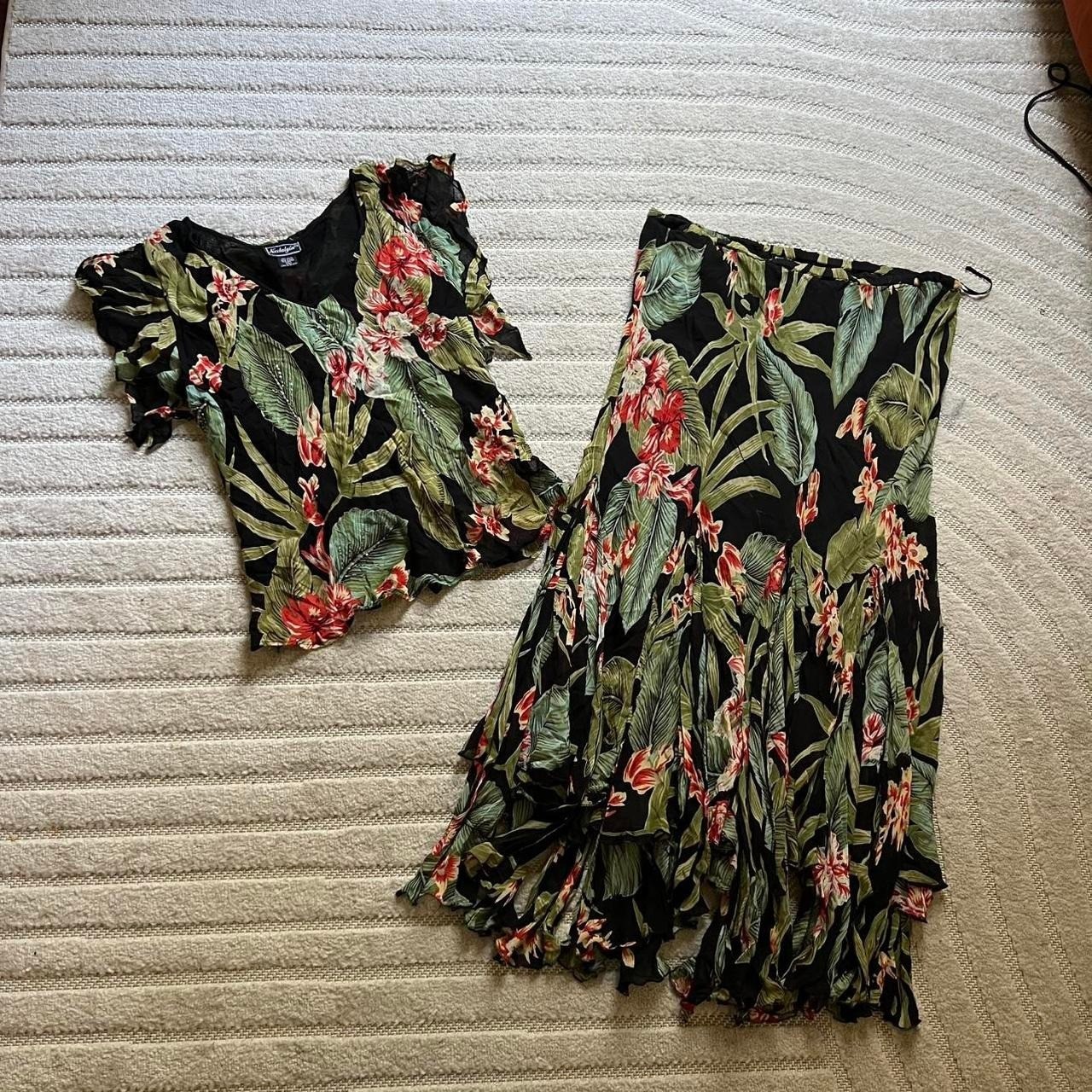 VTG Y2K Nostalgia Green Floral Top Skirt Set size 14 Fairy Whimsical Tropical
