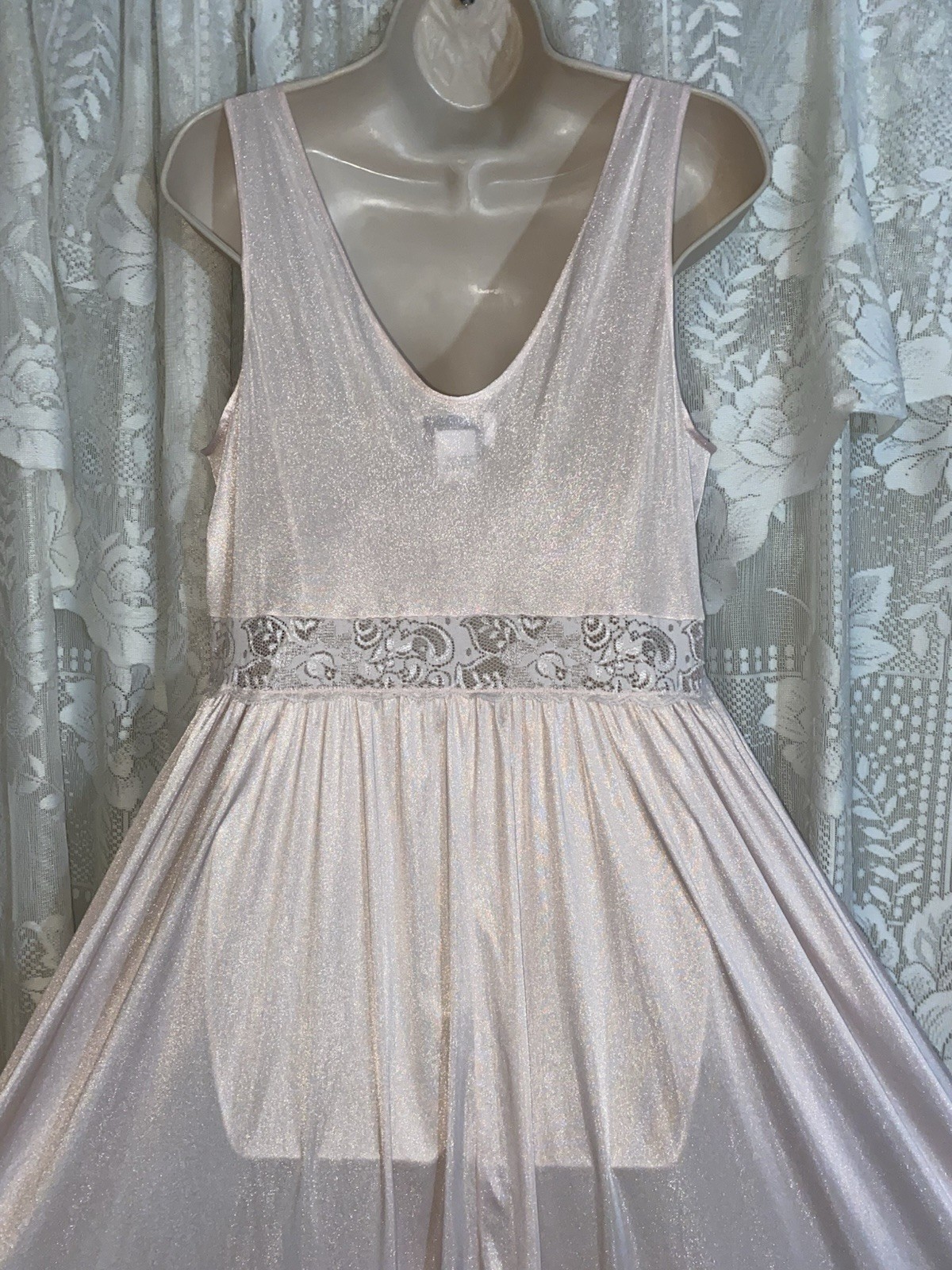 VTG 1X Shadowline Precious PINK SILKY Nylon Peignoir Robe Nightgown olga esque