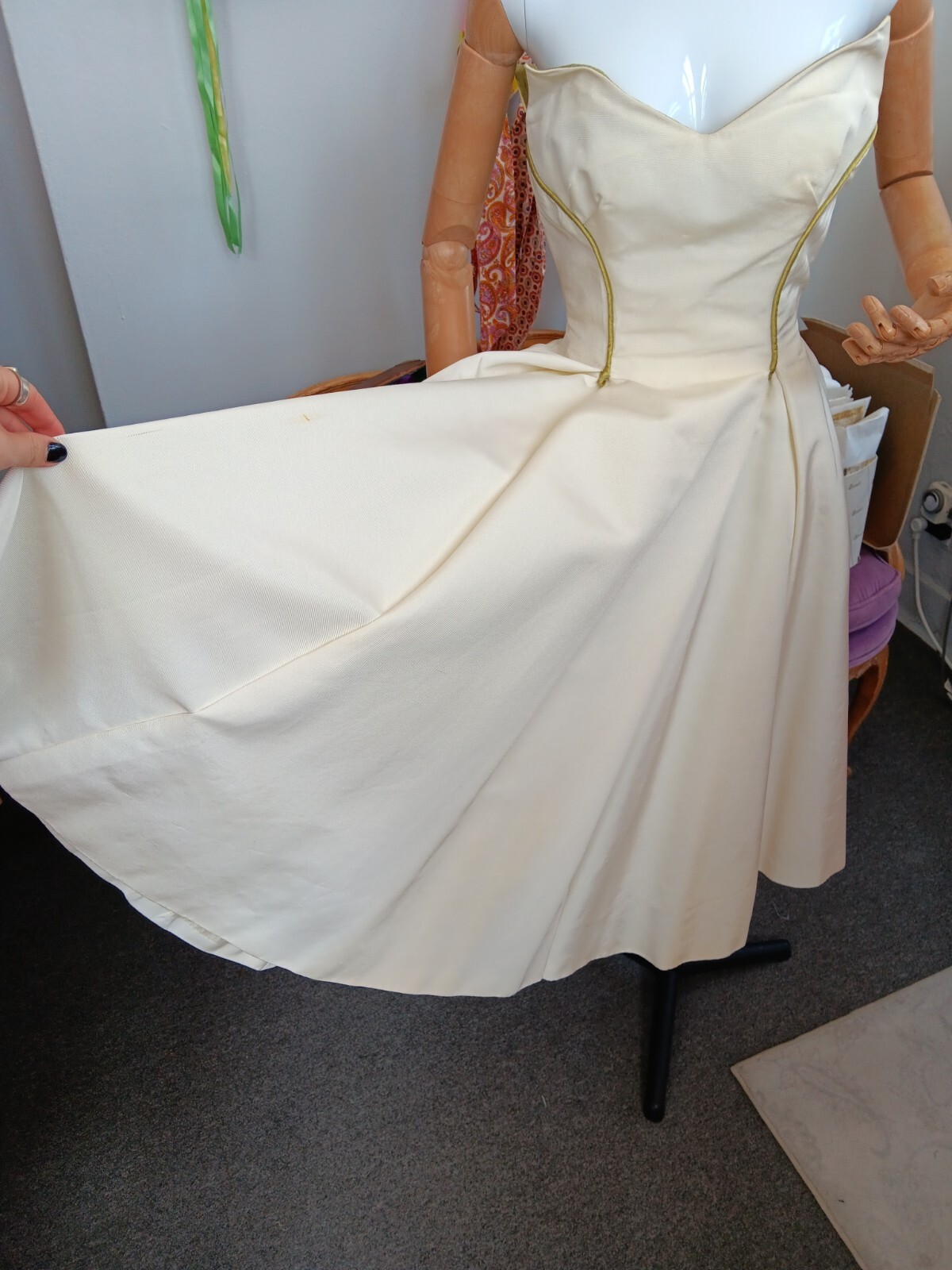 VTG 1950&rsquo;s Fit and Flare Faille Cocktail Dress with Shrug Designer Unknown