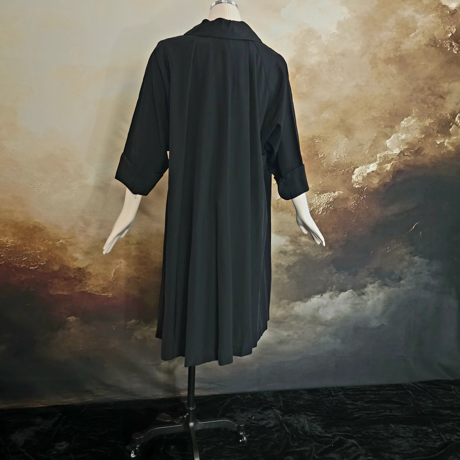 Vintage 1950s Coat Jacket Swing Coat Lightweight Black Half Sleeve Buttons Pinup