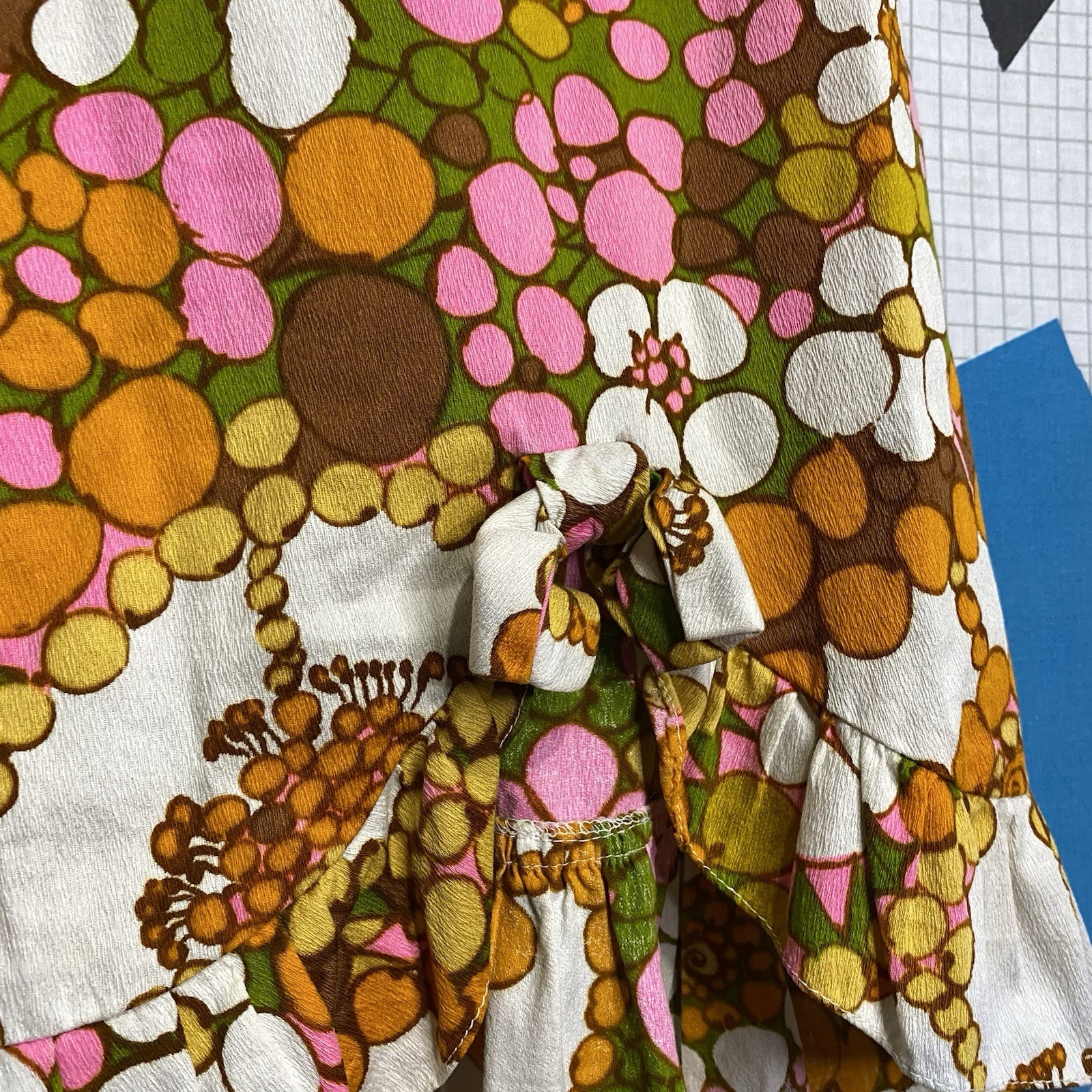 Vintage 60s Mod Mini Dress Gogo Floral Medium Hawaiian Cotton Bark Cloth Hippie