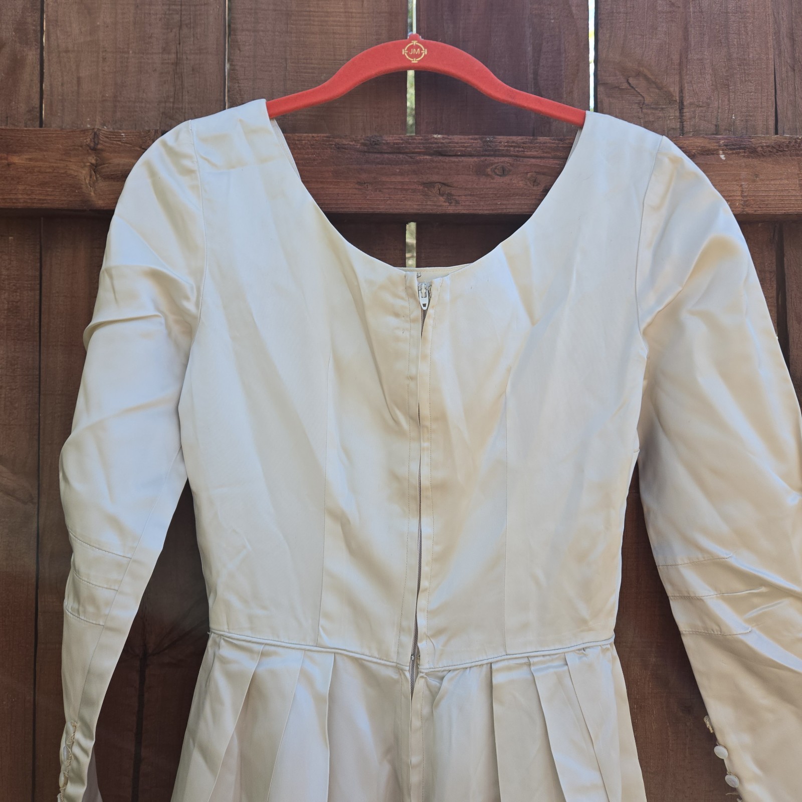 Vintage 1940s Ivory Long Sleeve Satin Wedding Dress. SIZE XS, See Description