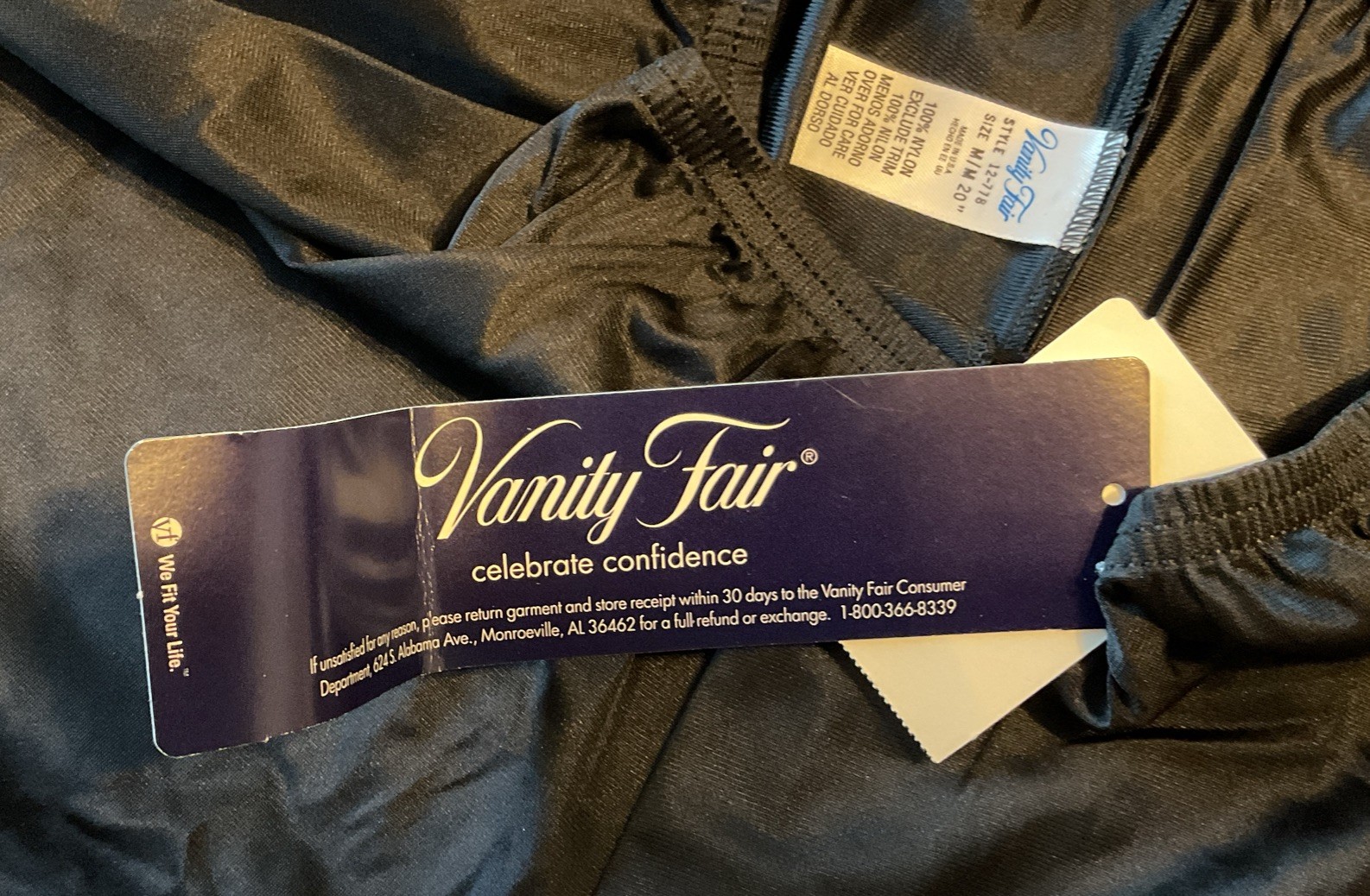 Vtg Vanity Fair Underglows Nylon Lace 20&Prime; Petti-Leg Slip Shorts Black Medium NWT