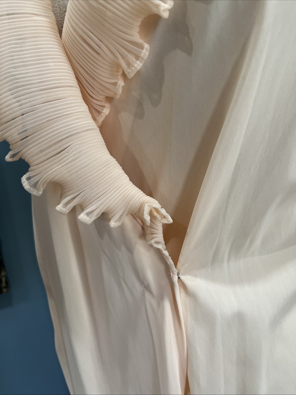 Vintage GOSSARD peach FULL LENGTH ROBE chiffon collar romantic coquette M MEDIUM