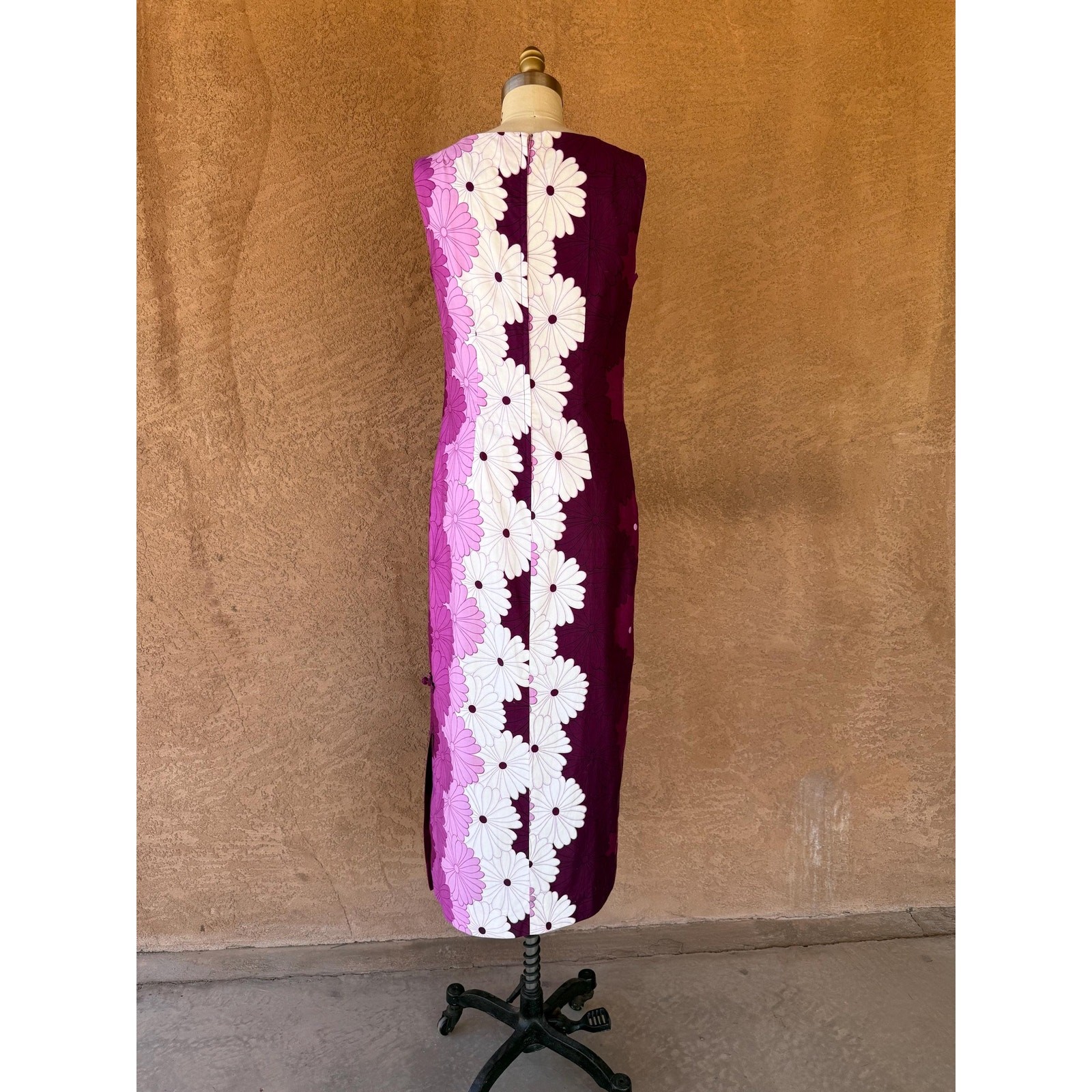 Vintage 1960s–70s Lauhala Hawaiian Maxi Dress Made in Hawaii Purple Floral Mod