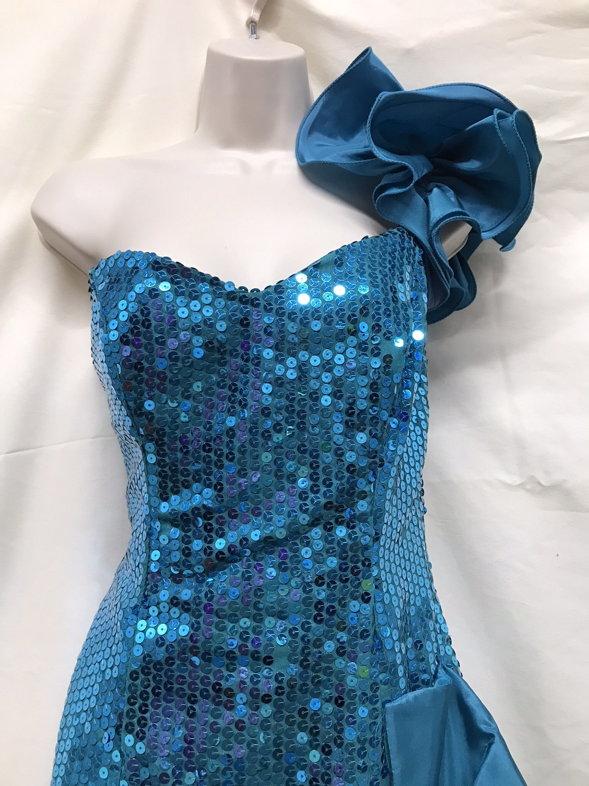 Vintage Nadine Teal Sequins One Shoulder Prom Party Formal Dress Gown Sz 11 USA