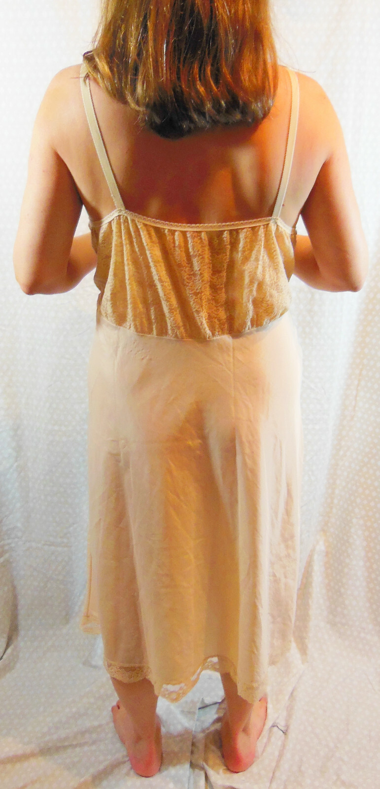 SARAH SMITH BEIGE STRETCH LACE SLIPPERY CREPE LIKE FULL SLIP 40 42 44 46 VGVC