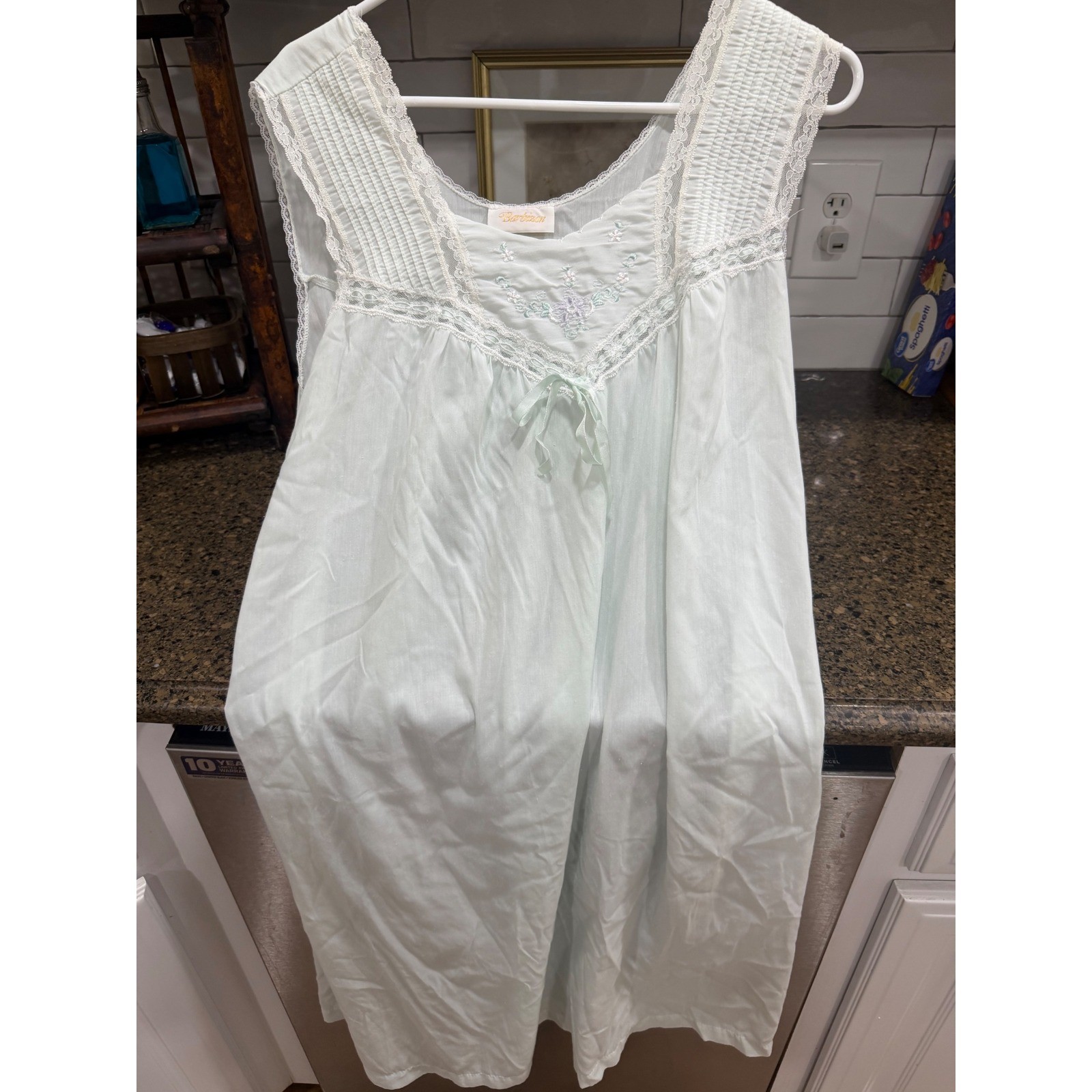 Vintage Barbizon Mint Green Blendaire Batiste Nightgown Lace Floral Large USA