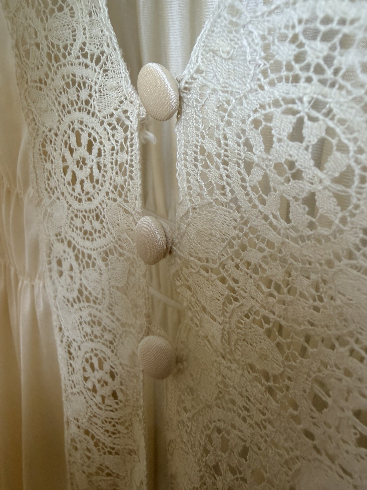 Vintage Miss Elaine Peignoir Set Ivory Lace Bridal Robe Gown Small USA
