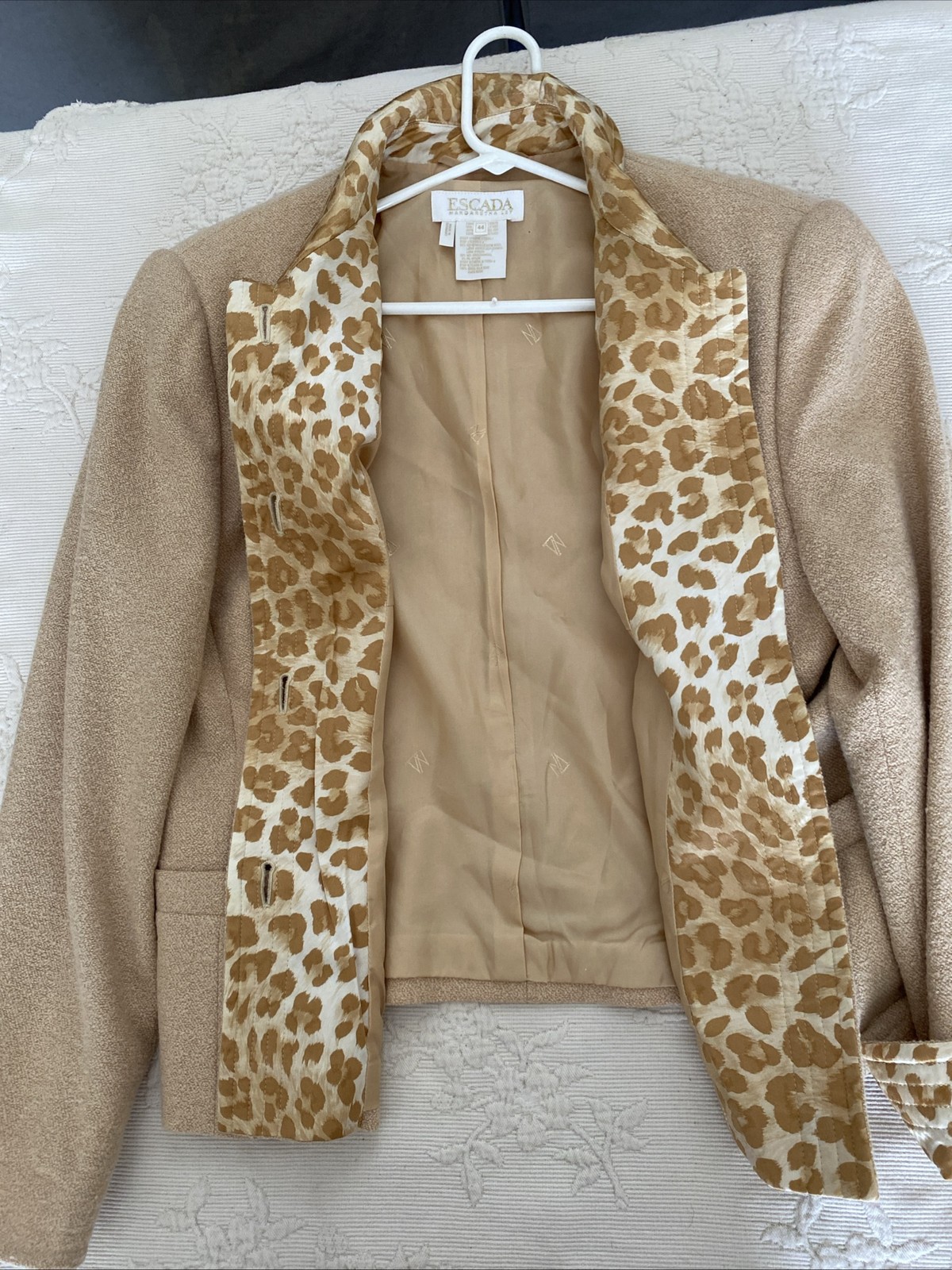 ESCADA Women’s SZ 44 Nubby Leopard Camel Beige Jacket & Skirt Vintage 2 PC Suit