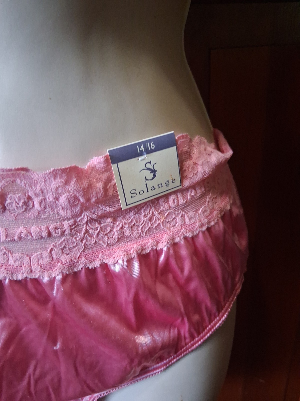 Vintage Solange SECOND SKIN Satin Full Brief Granny Panties, Sz 14/16, New