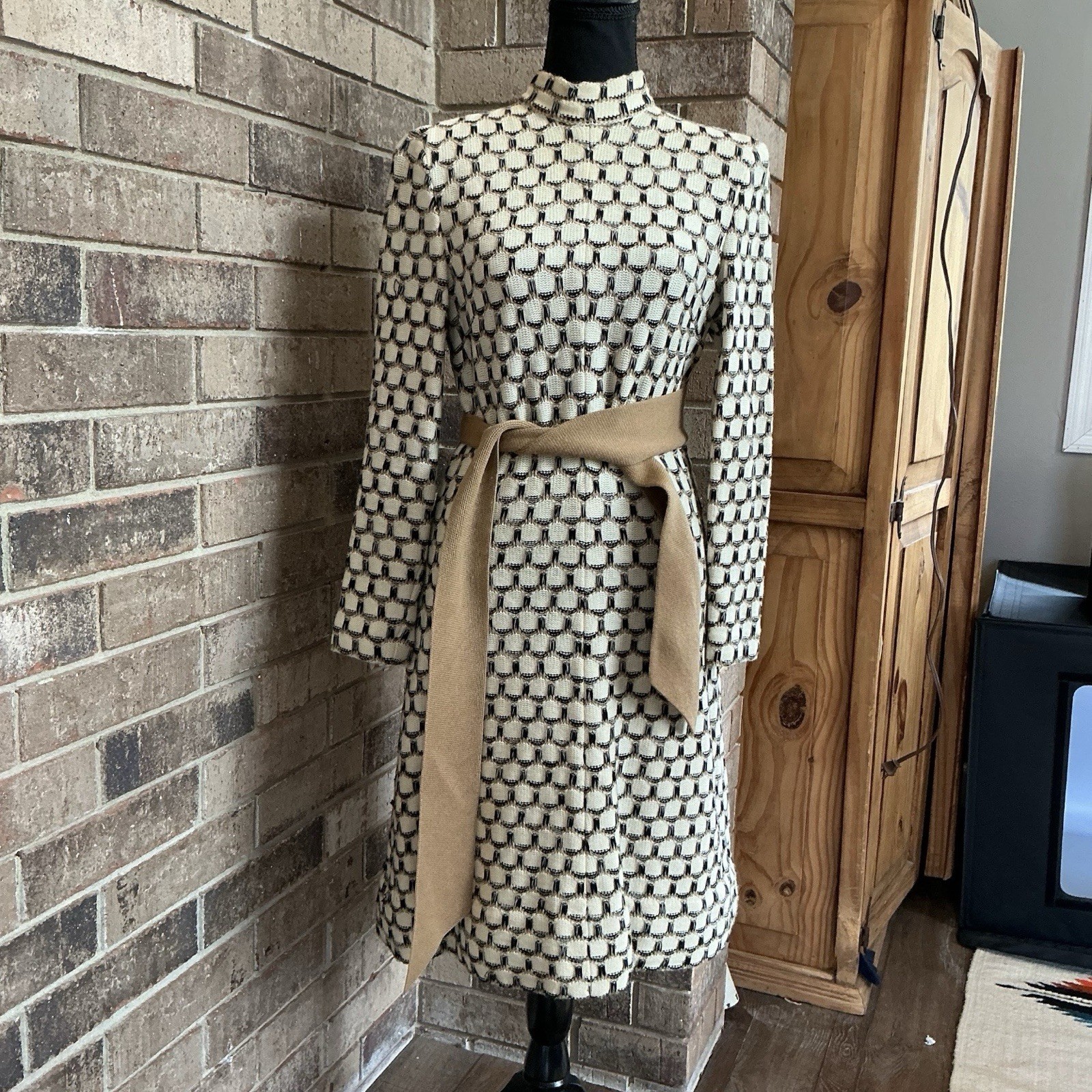 60s VINTAGE Cream Black Geometric Knit Mod Dress Belt Long Sleeve Size S #17D4